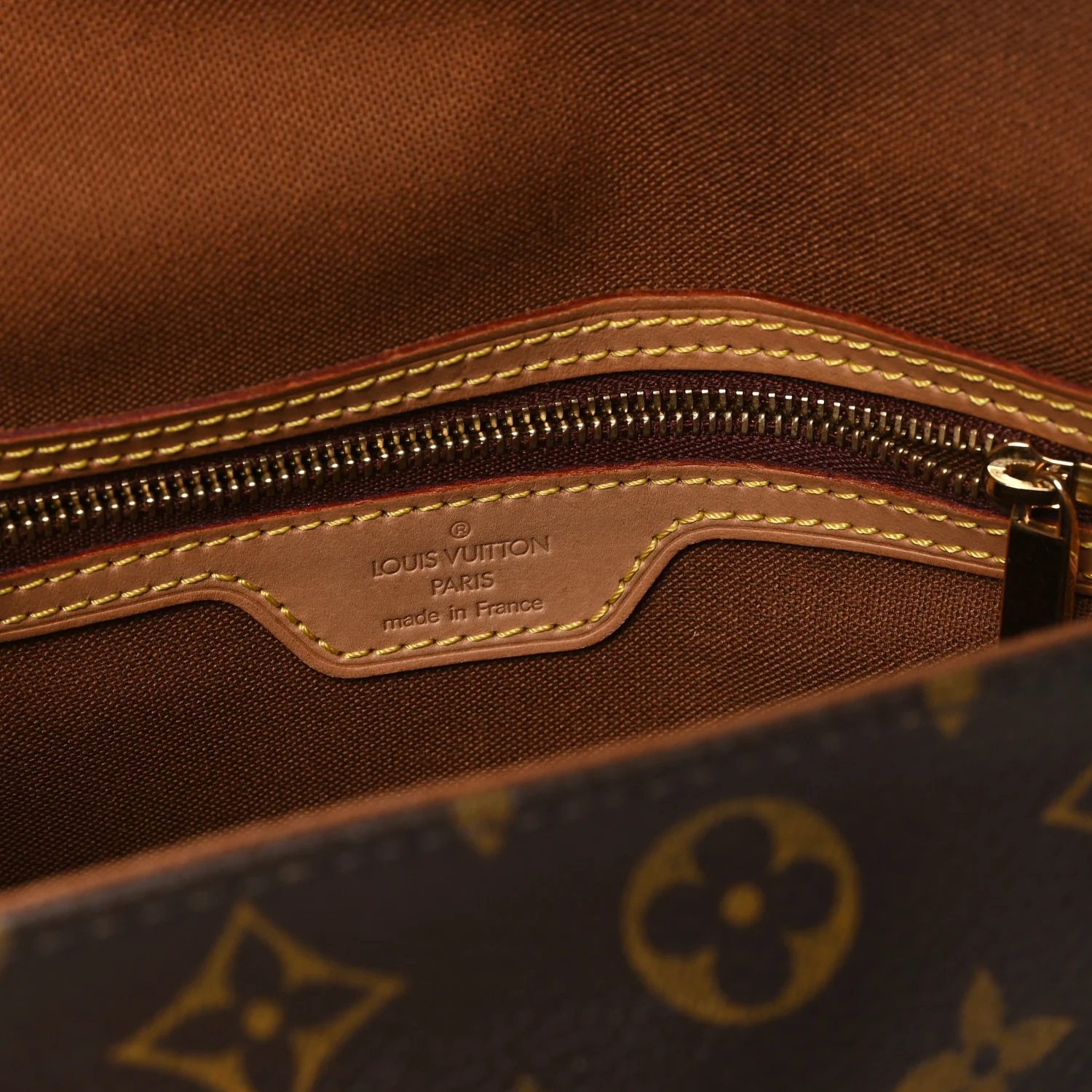 Monogram Mini Looping - Image 6