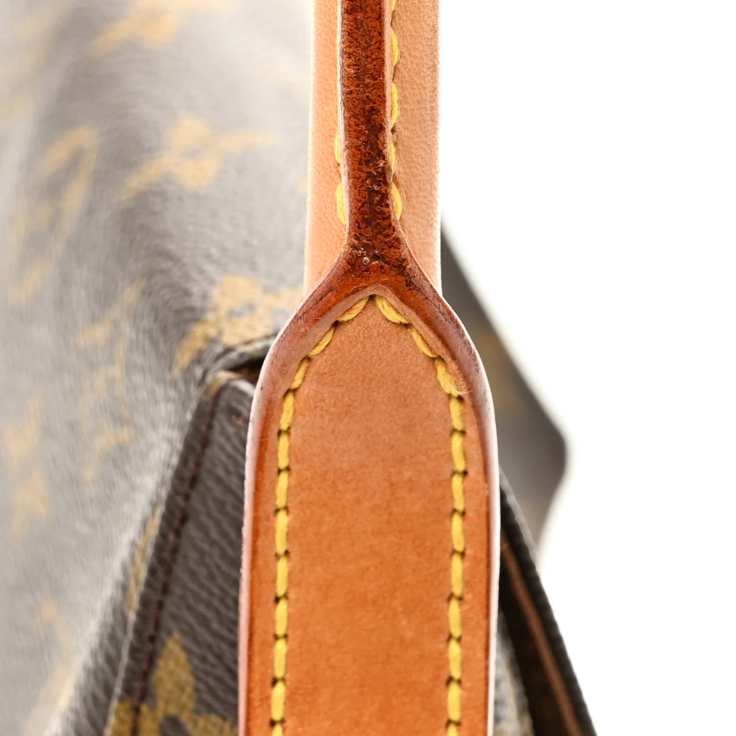 Monogram Mini Looping - Image 10
