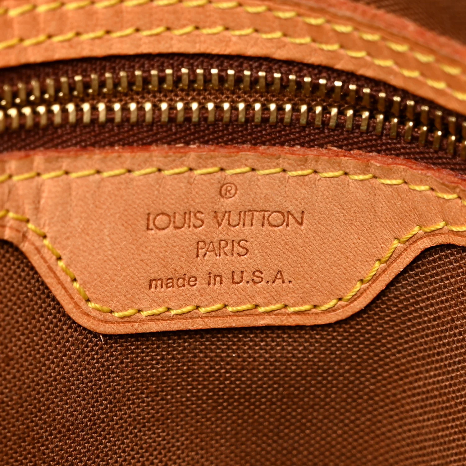 Monogram Mini Looping - Image 6