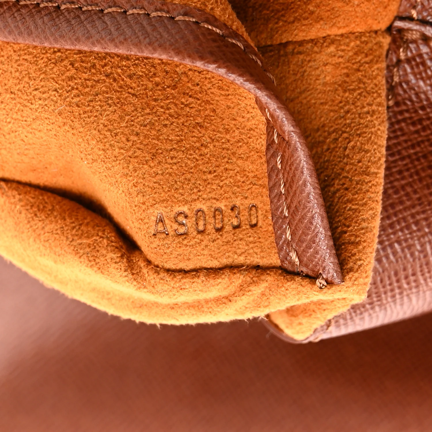 Monogram Musette Salsa - Image 7