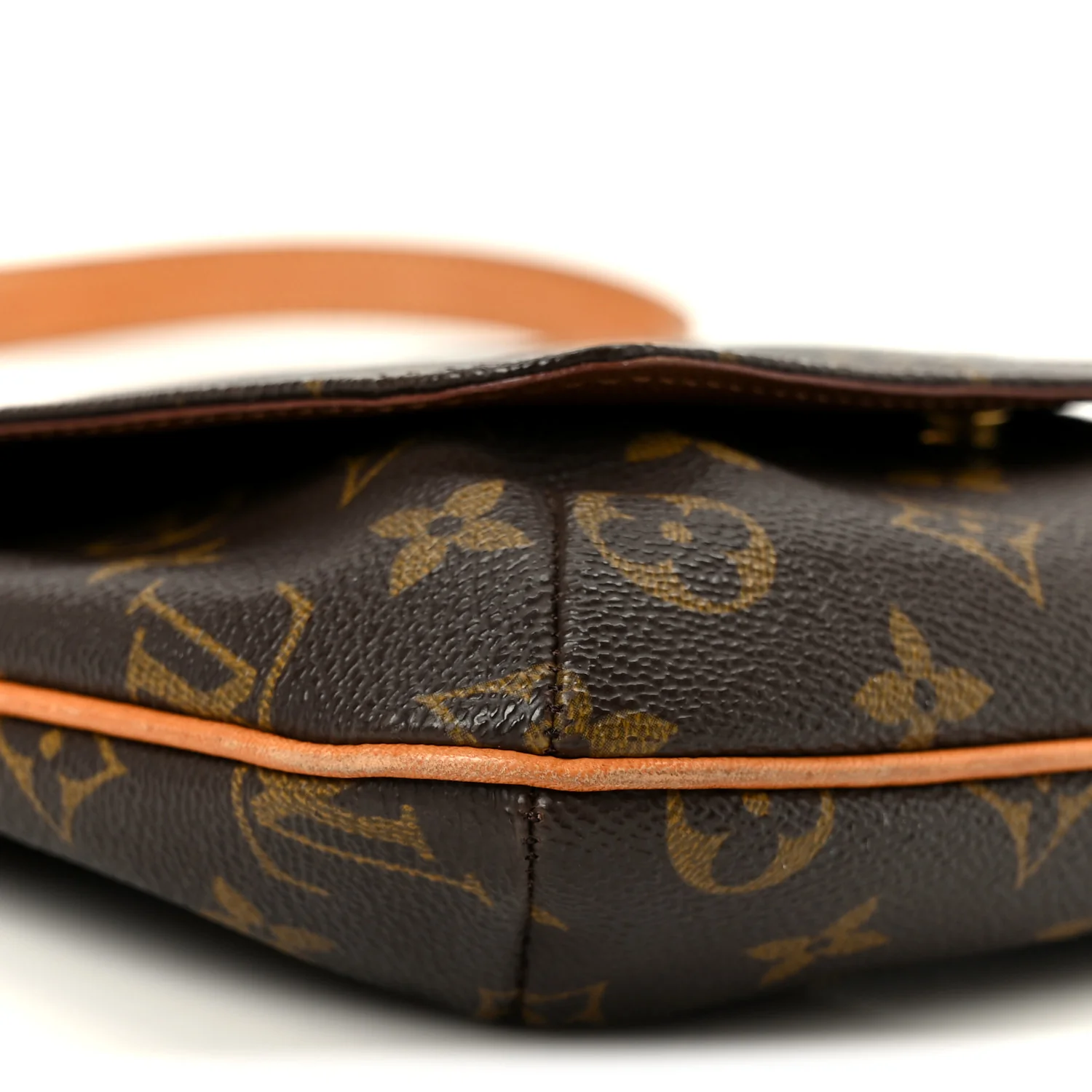 Monogram Musette Salsa - Image 9