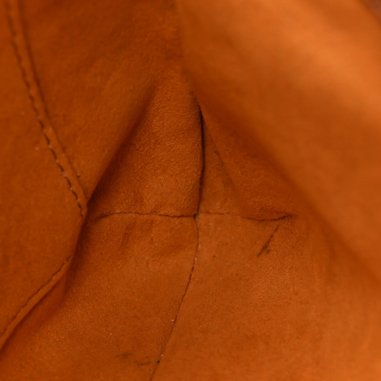 Monogram Musette Tango - Image 11