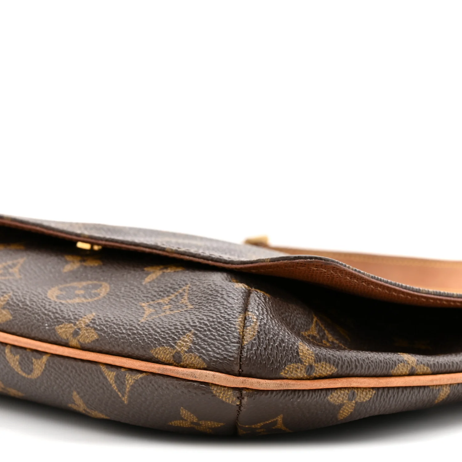 Monogram Musette Tango - Image 8