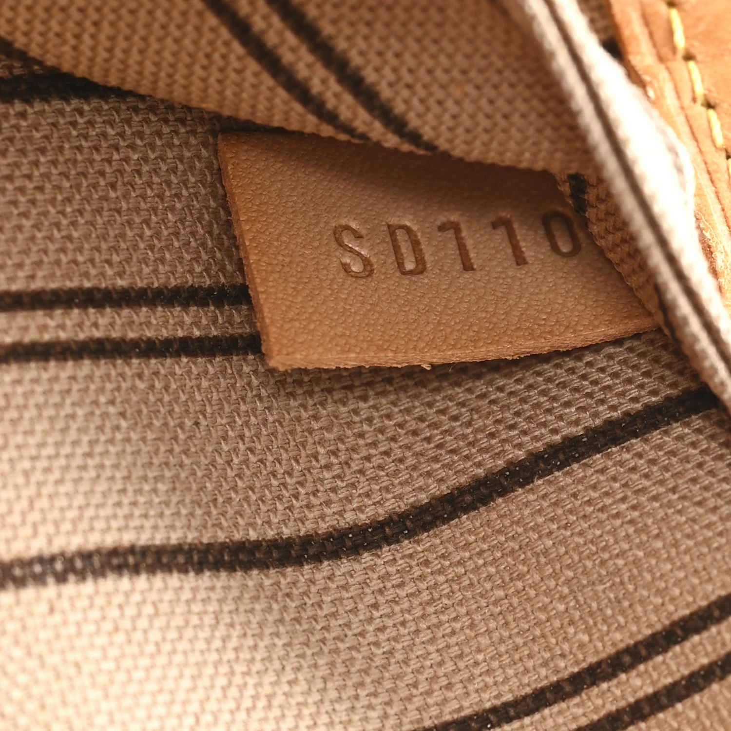 Monogram Neo Neverfull MM - Image 9