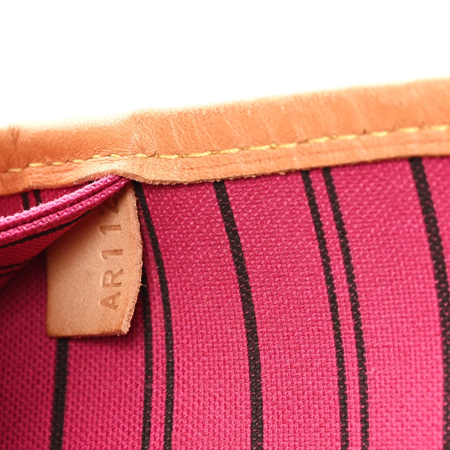 Monogram Neo Neverfull MM Pivoine - Image 7
