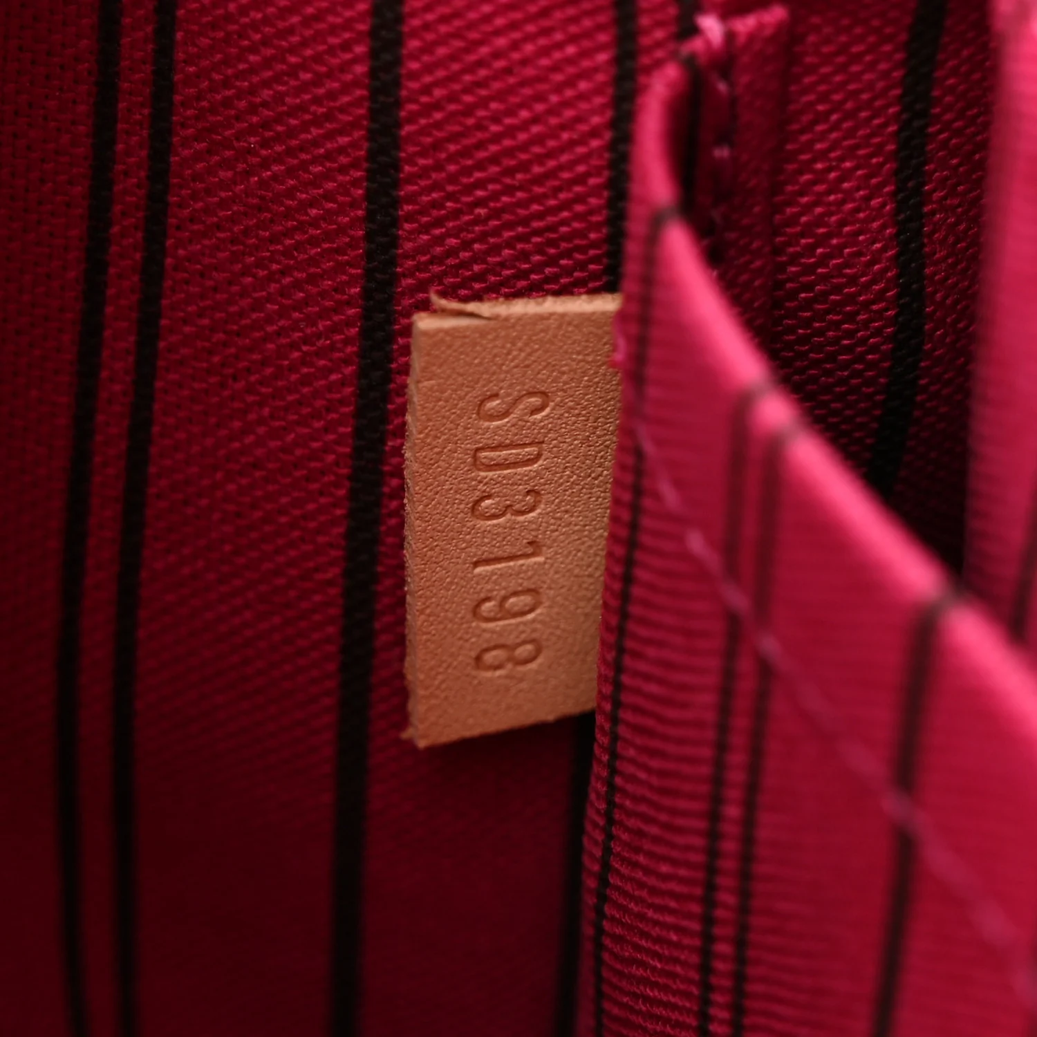 Monogram Neverfull MM GM Pochette Pivoine - Image 7