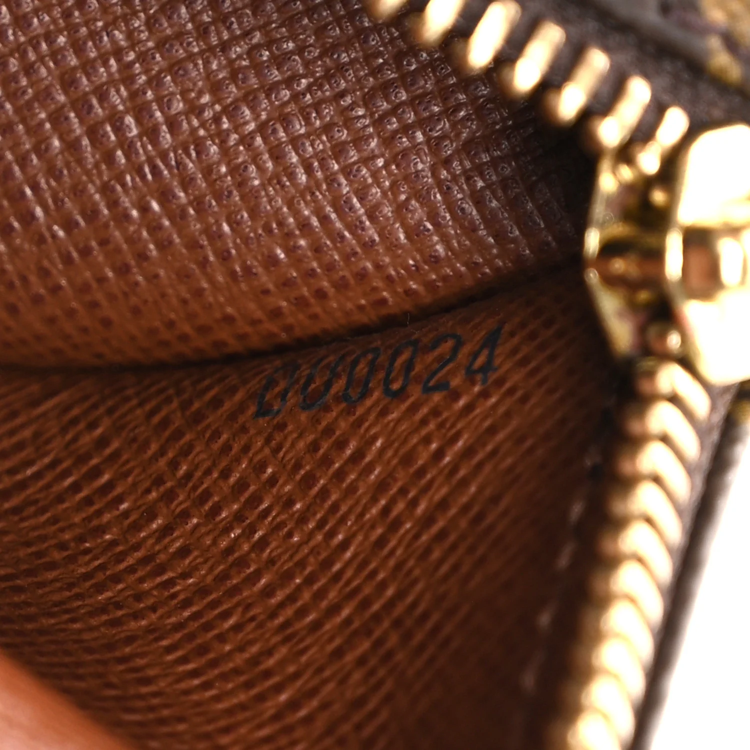 Monogram Papillon 26 - Image 6