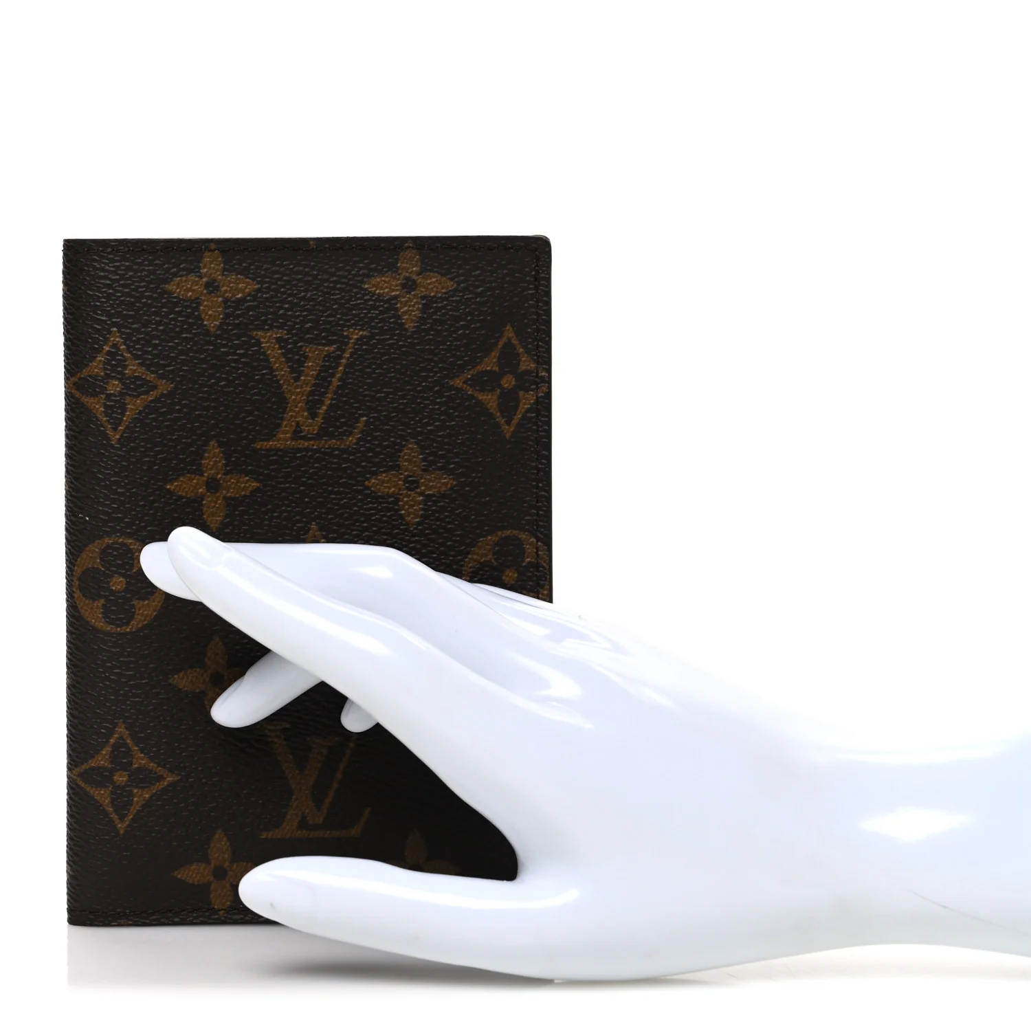 Monogram Passport Cover NM - Image 2