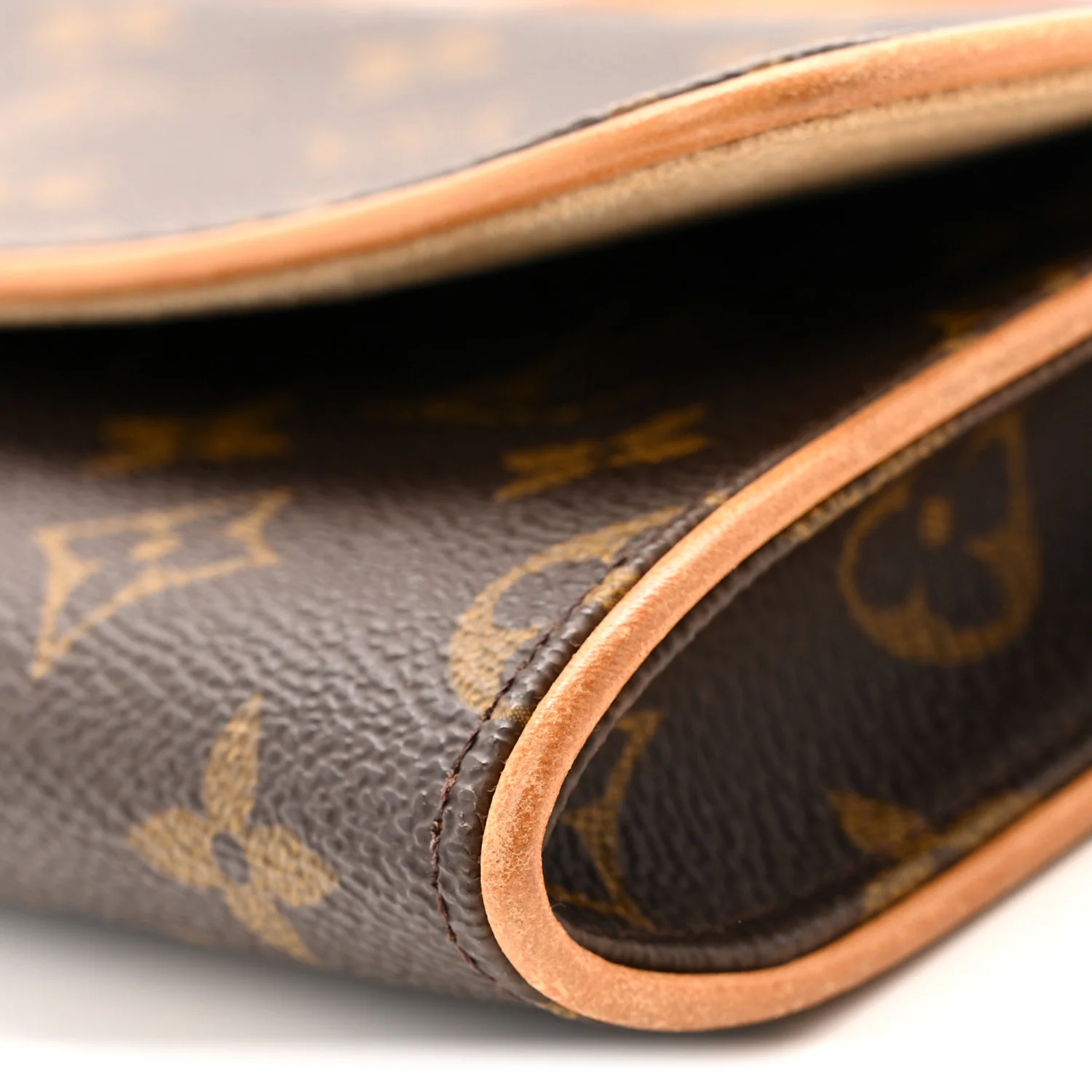 Monogram Pochette Twin GM - Image 10