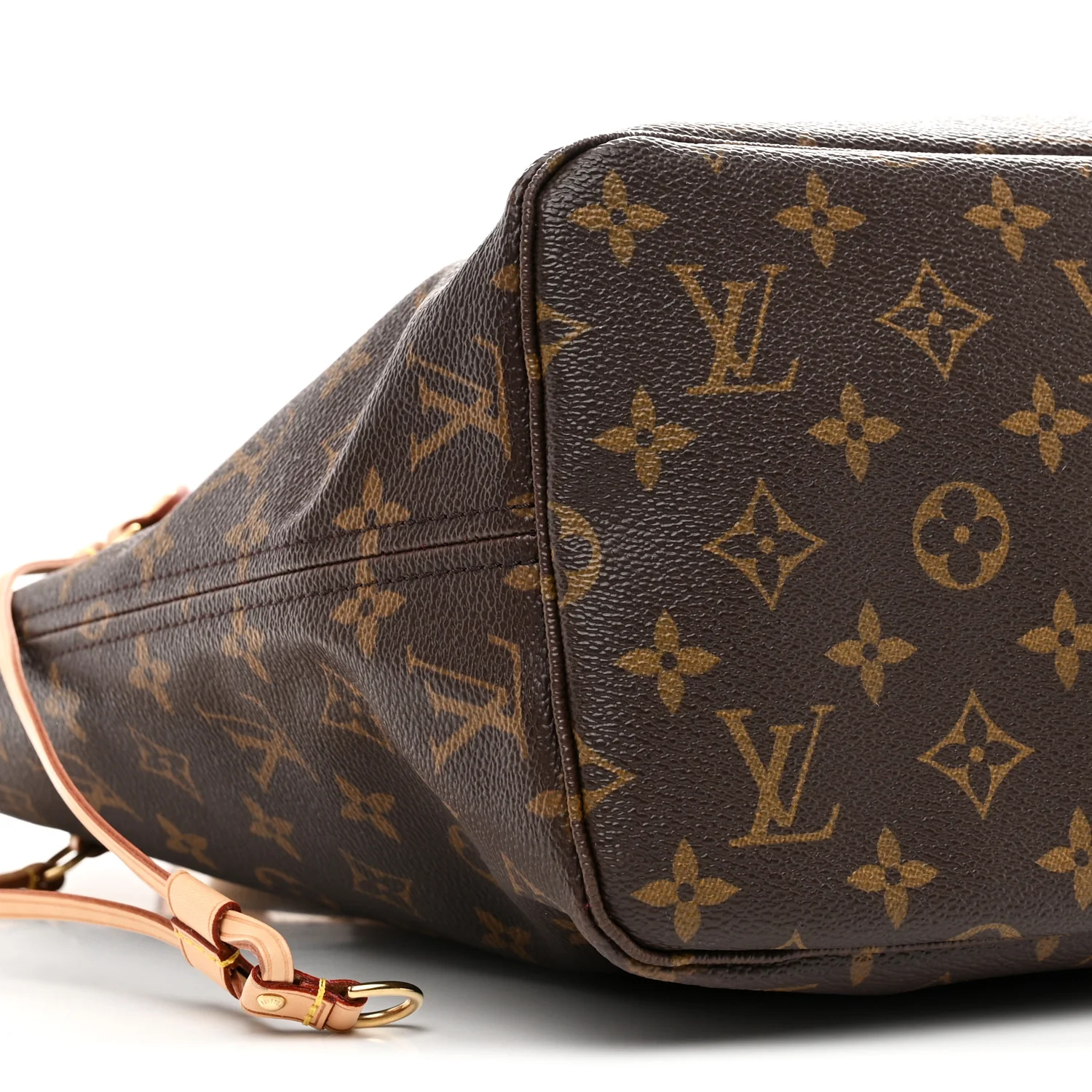 Monogram V Neverfull MM Grenade - Image 10