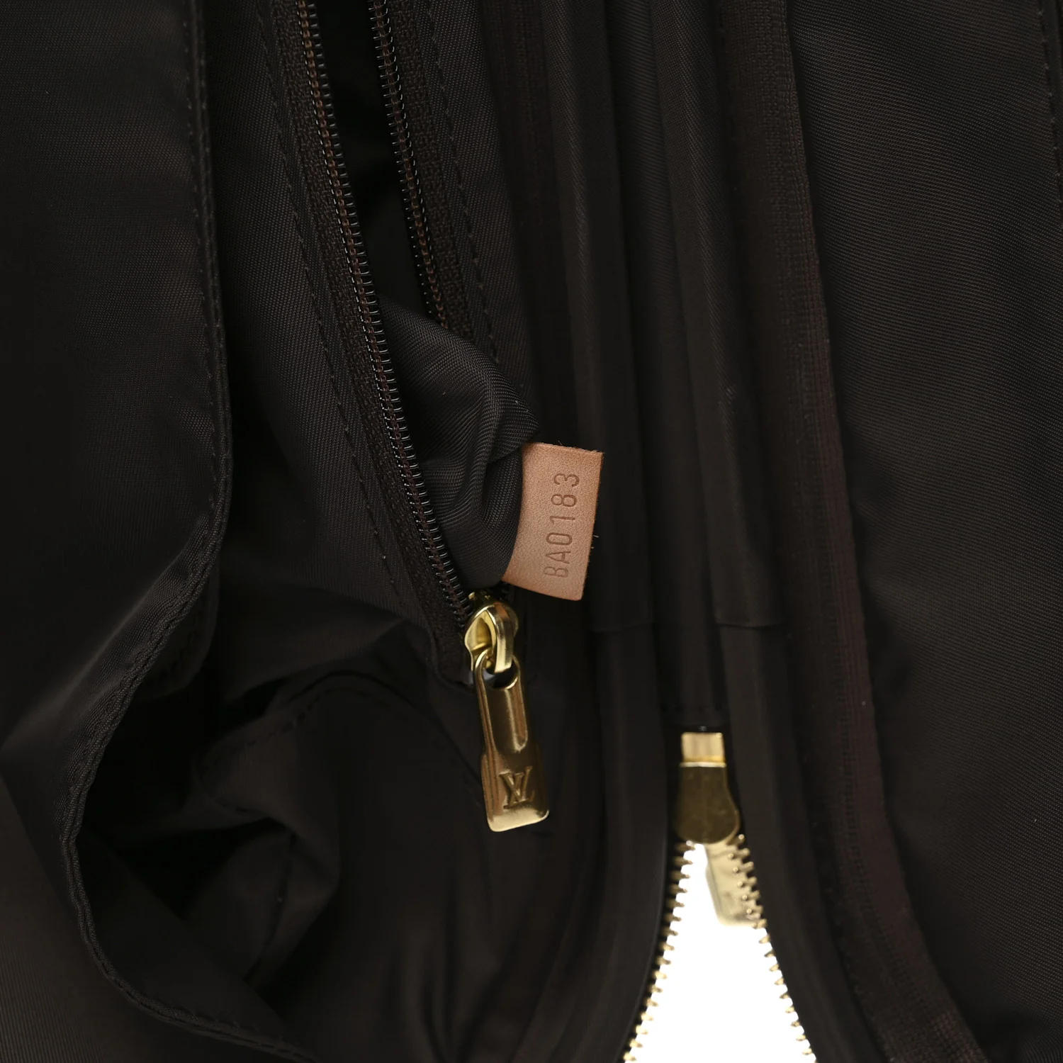 Monogram Zephyr 55 - Image 7