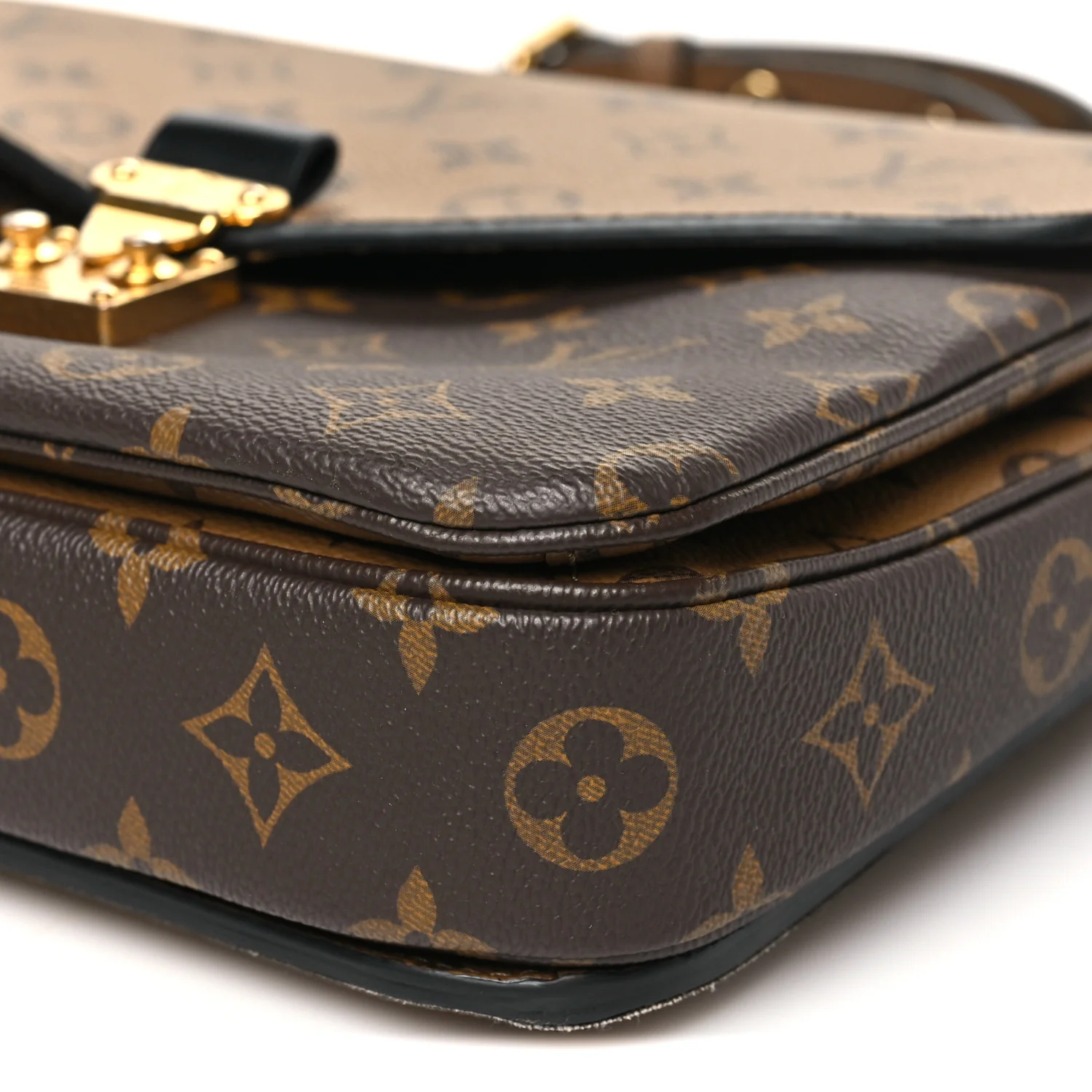 Reverse Monogram Pochette Metis - Image 9