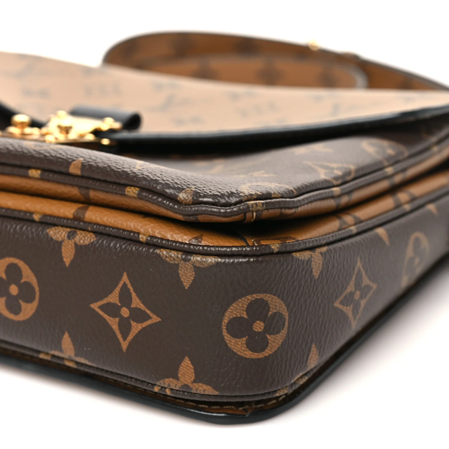 Reverse Monogram Pochette Metis - Image 8