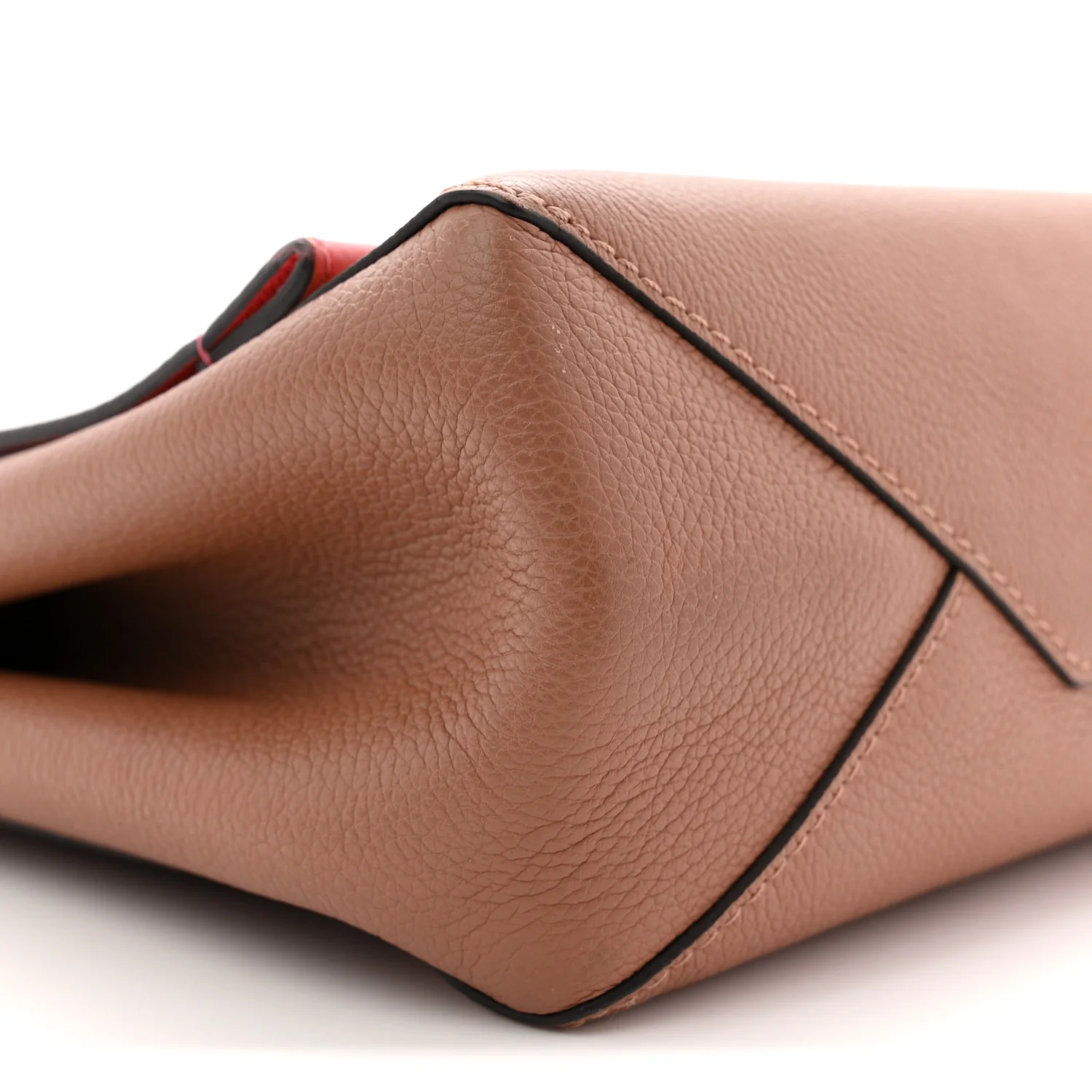 Soft Calfskin Lockme II Top Handle Rose Bruyere - Image 9