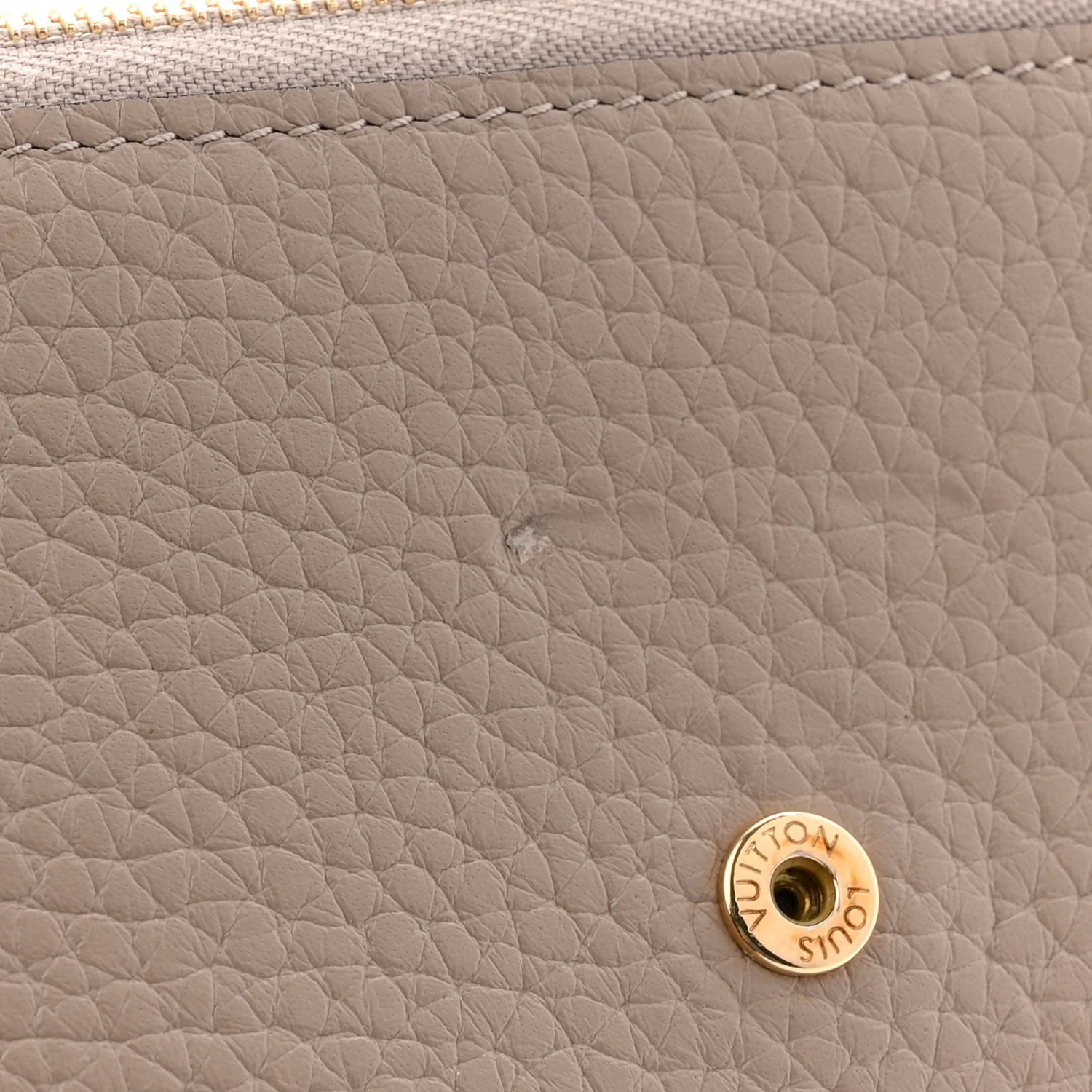 Taurillon Capucines Compact Wallet Galet - Image 7