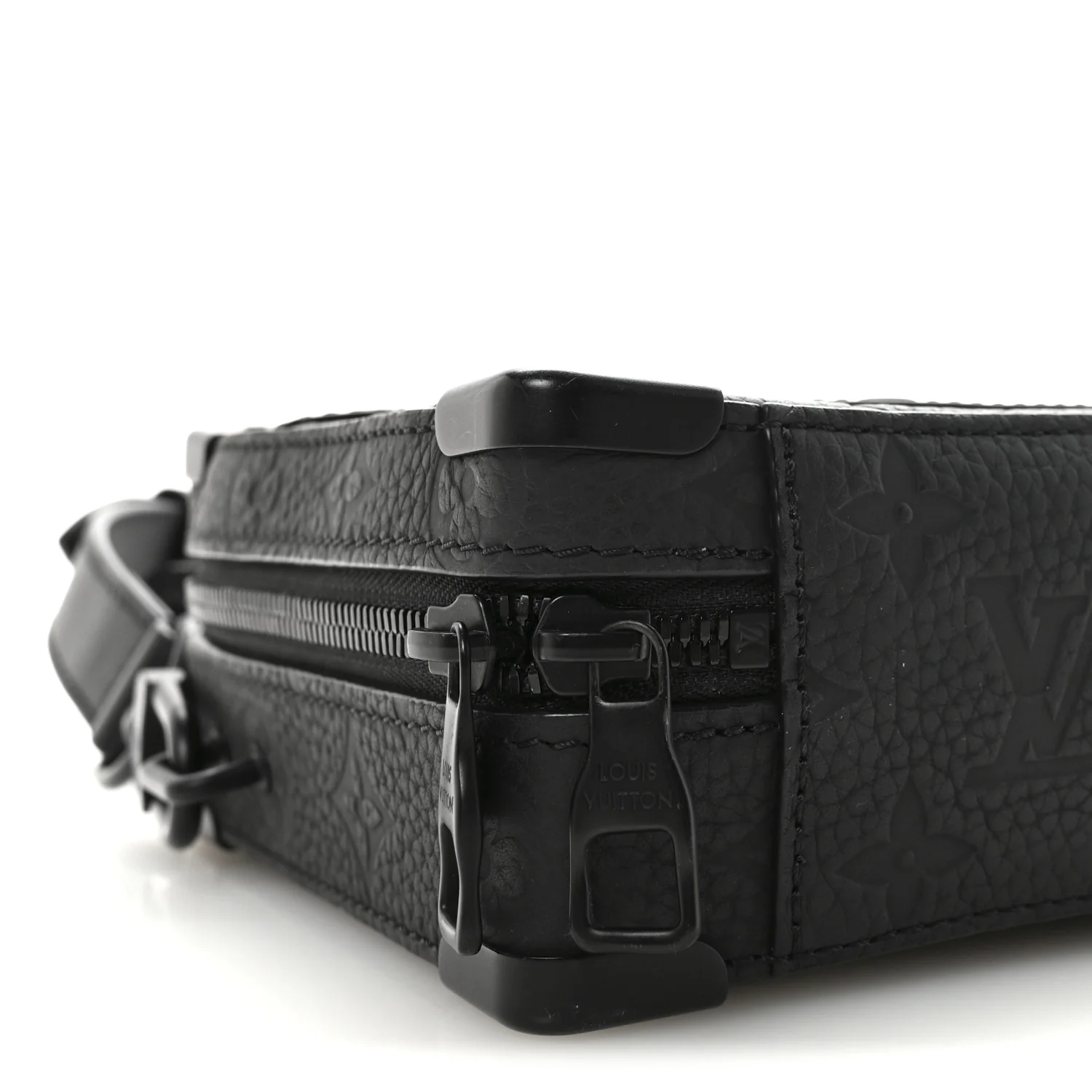 Taurillon Monogram Soft Trunk Black - Image 8
