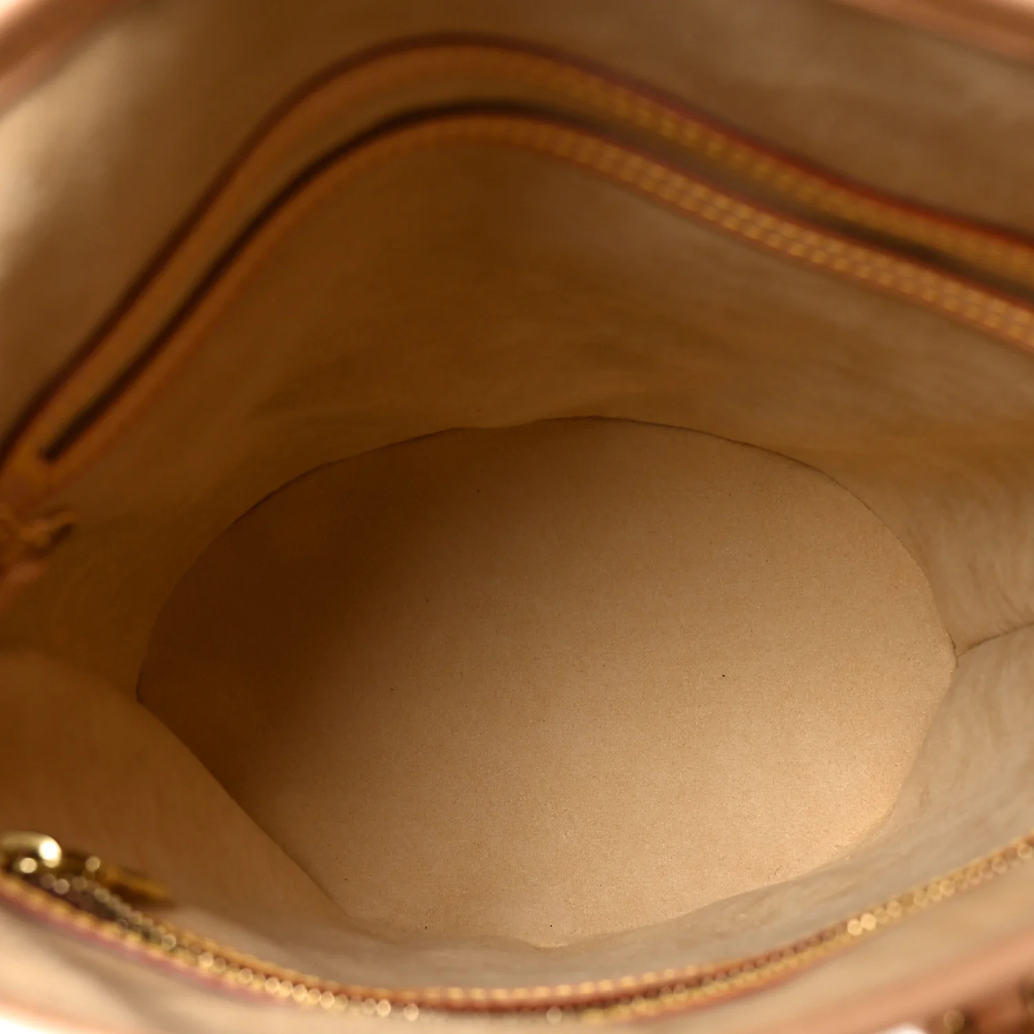 Vachetta Petit Bucket 23 - Image 6