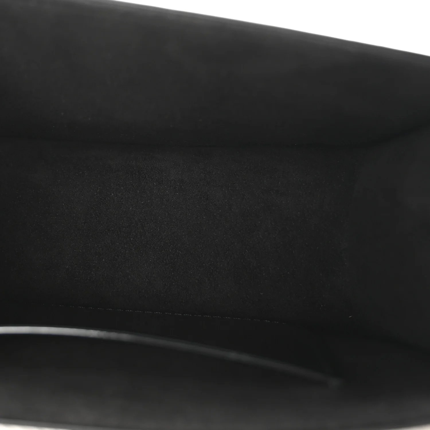 Vernis Epi Monogram Wynwood Black White - Image 5