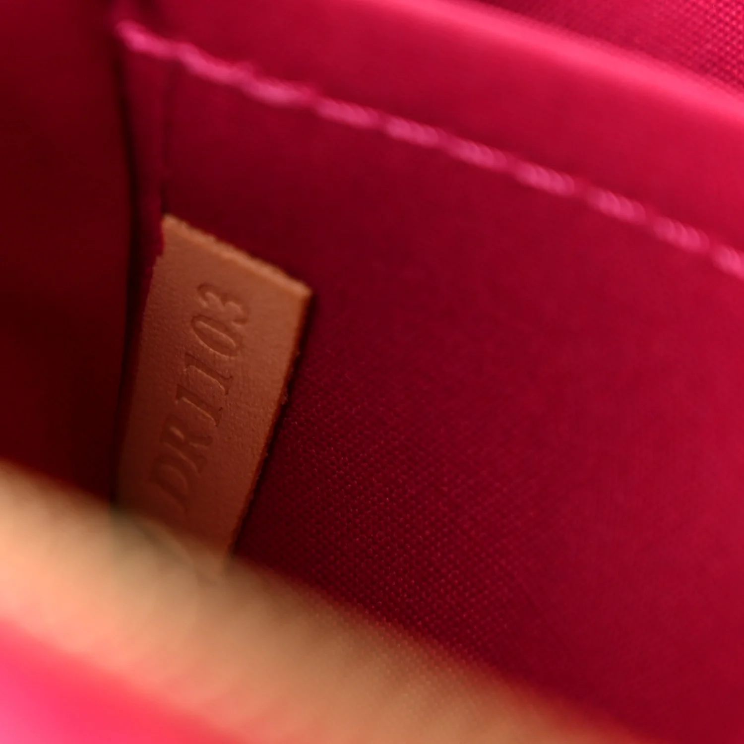 Vernis Ikat Pochette Accessories NM Rose Indien - Image 6