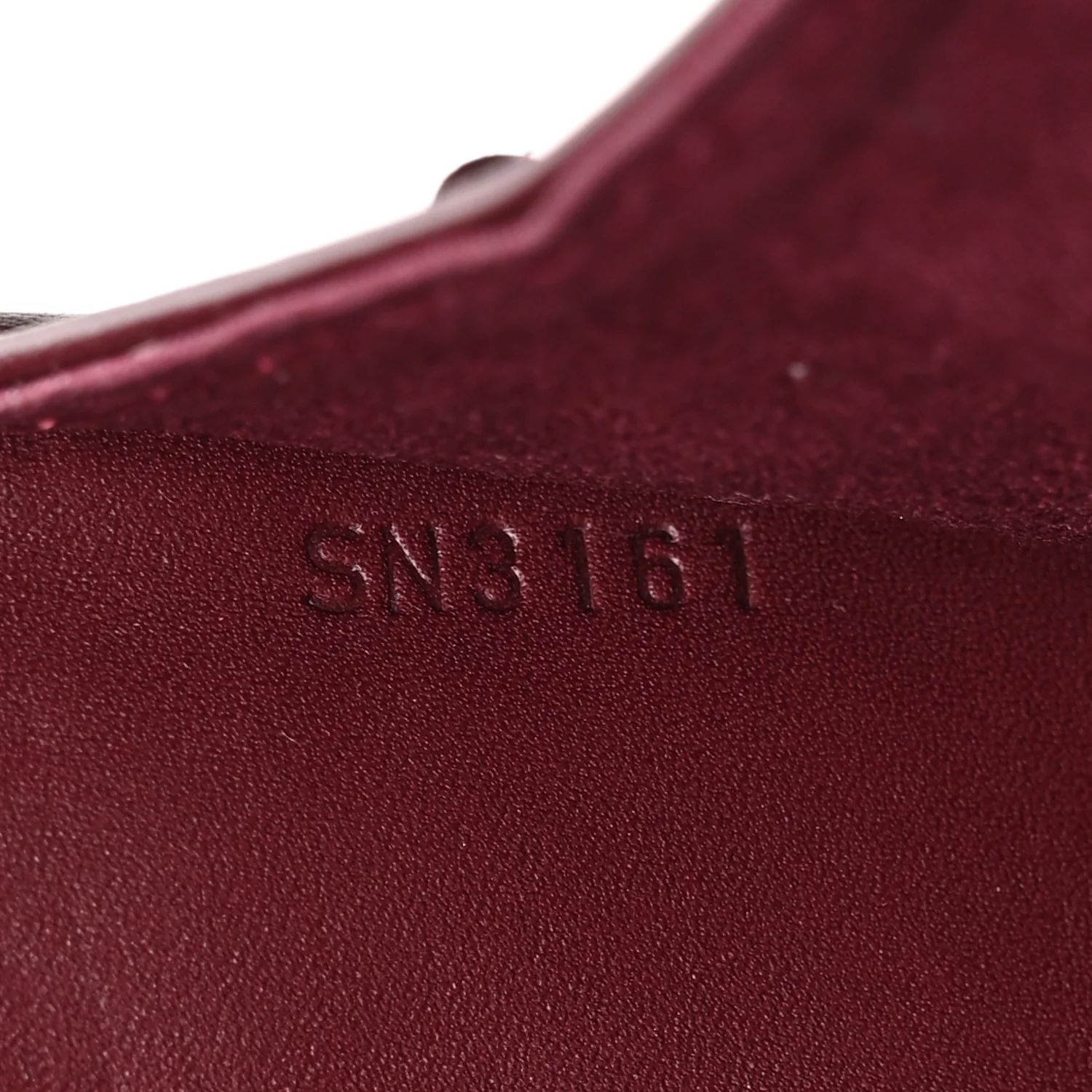 Vernis Rossmore PM Amarante - Image 7