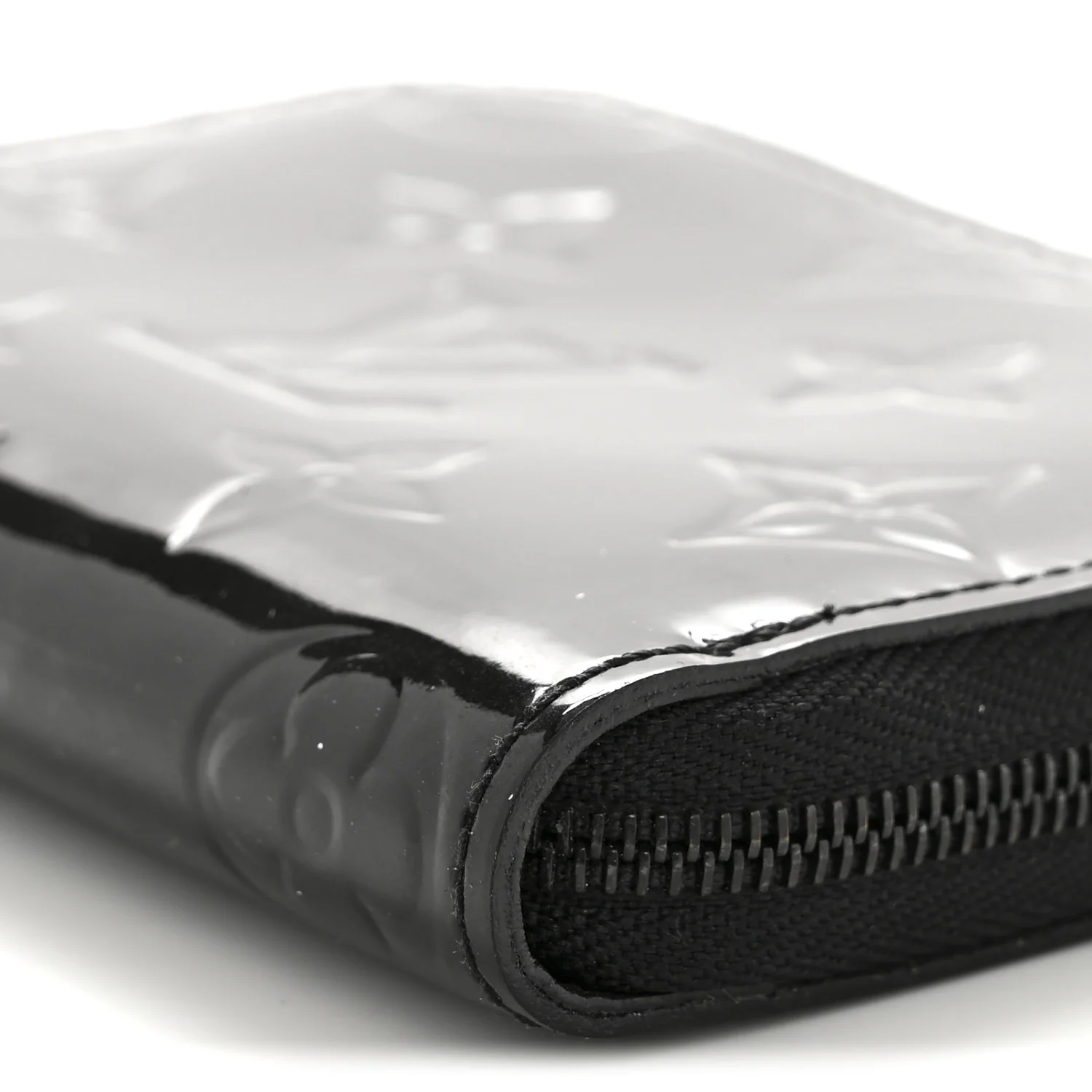 Vernis Zippy Coin Purse Wallet Noir Magnetique - Image 10