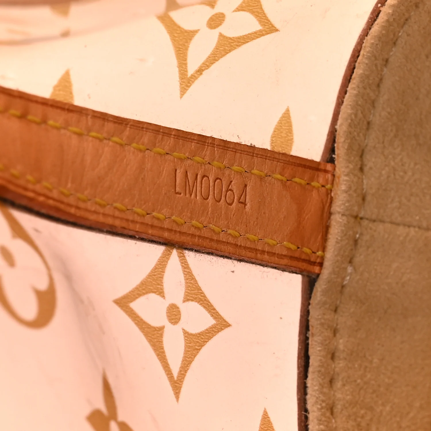 Vinyl Cabas Sac Ambre MM - Image 8