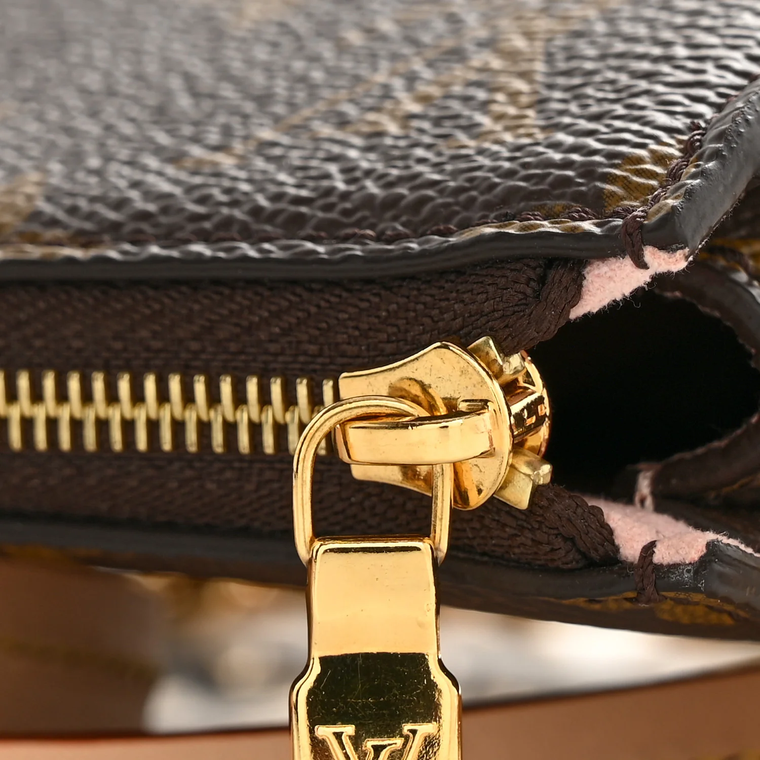 X Sun Yitian Monogram Lexington Pochette - Image 11