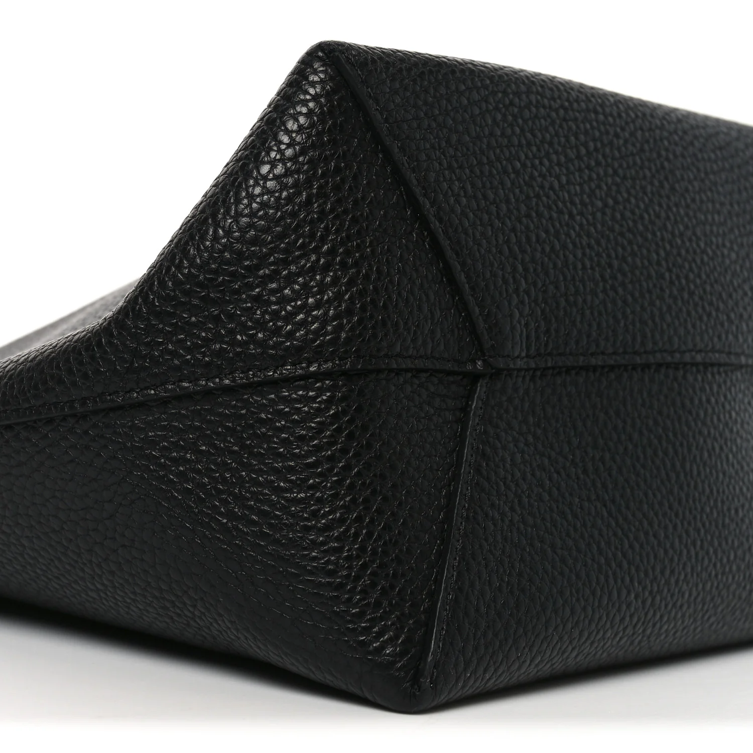 Pebbled Calfskin Small Everyday Cabas Black - Image 8