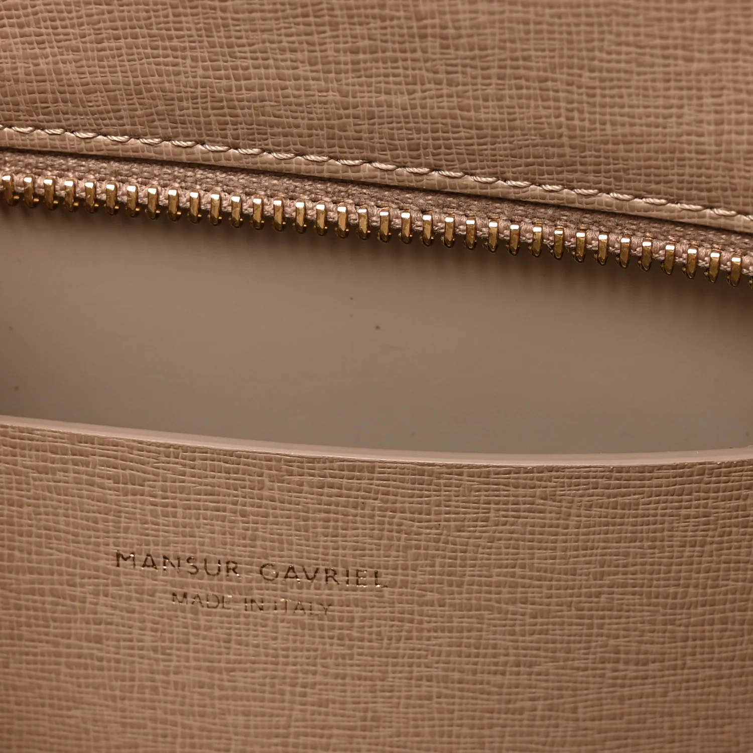 Saffiano Small Zip Tote Beige - Image 6
