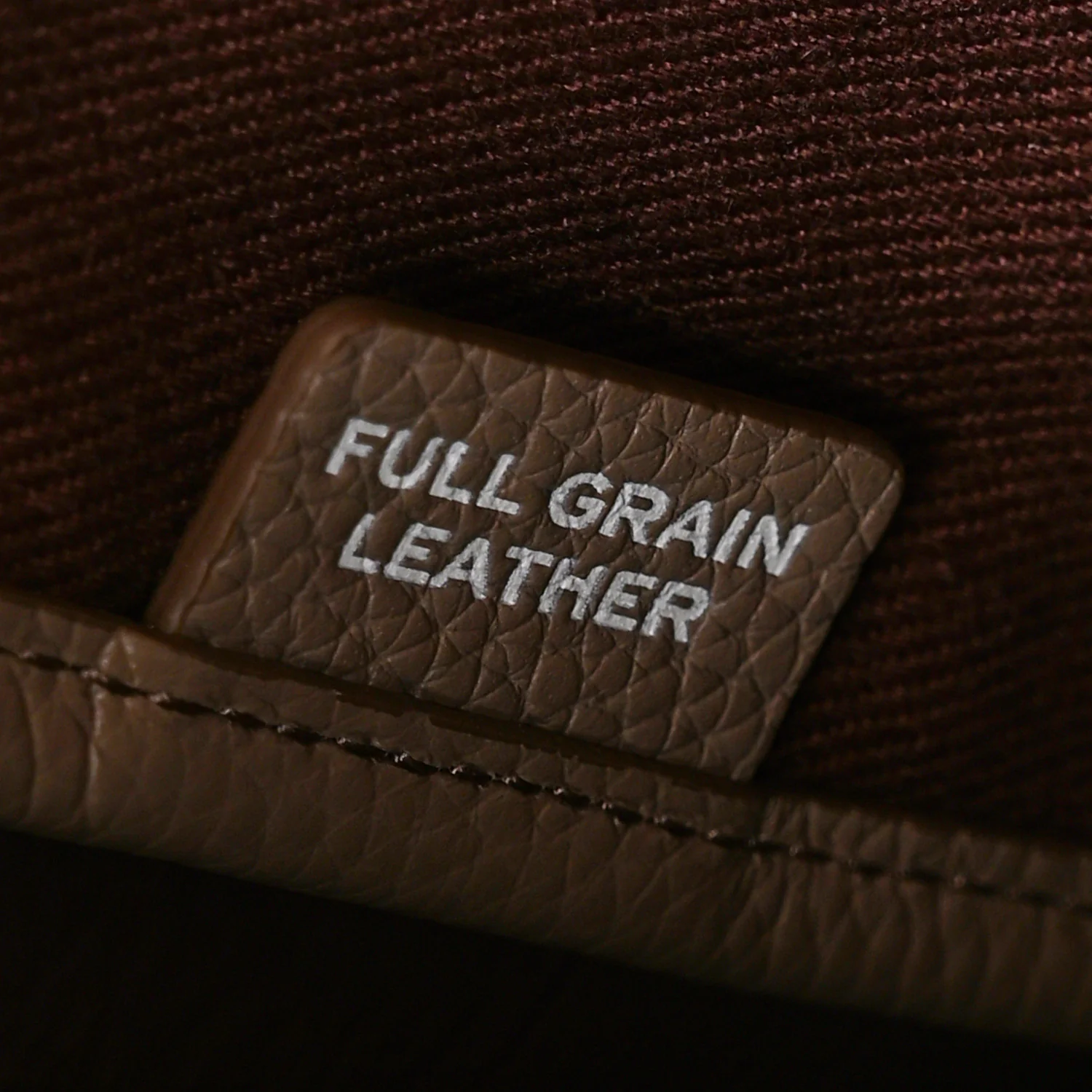 Grained Calfskin Medium The Tote Bag Cement - Image 7