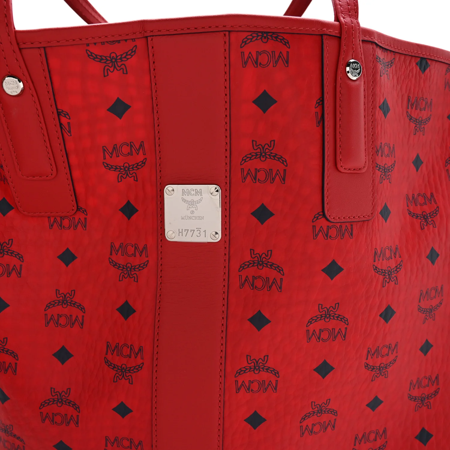 Visetos Large Liz Reversible Shopper Tote Candy Red - Image 10