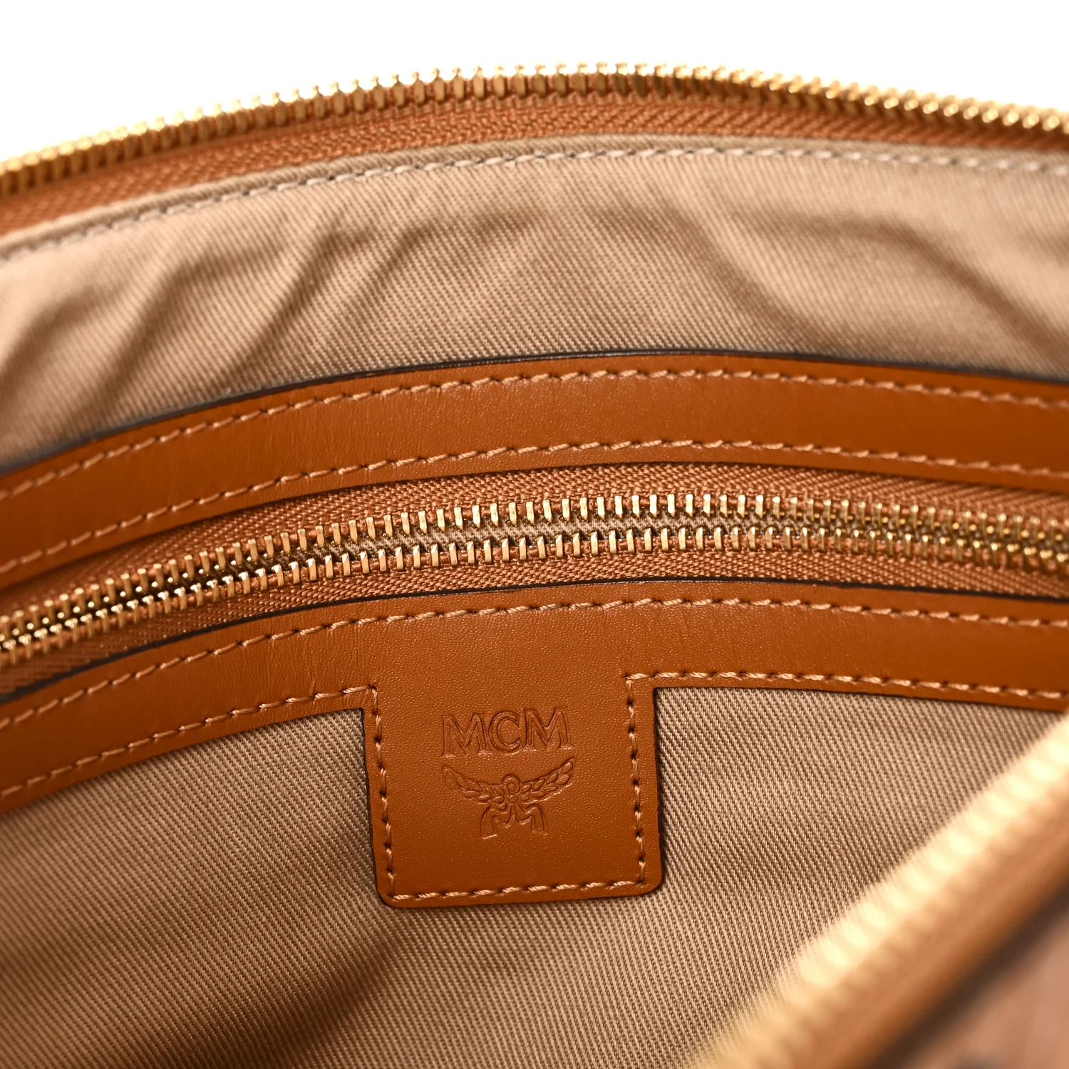 Visetos Medium Crossbody Pouch Cognac - Image 6