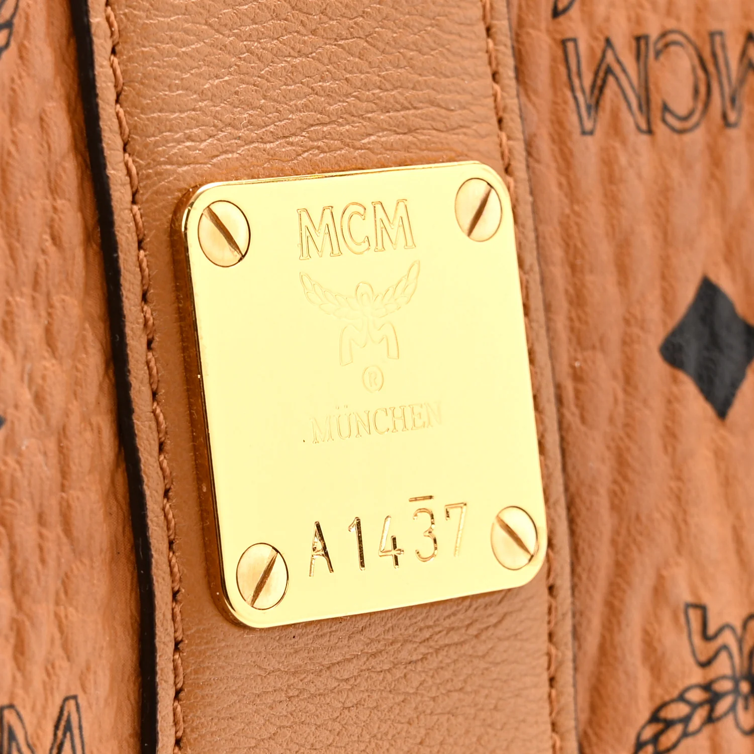 Visetos Medium Liz Reversible Shopper Tote Cognac - Image 10