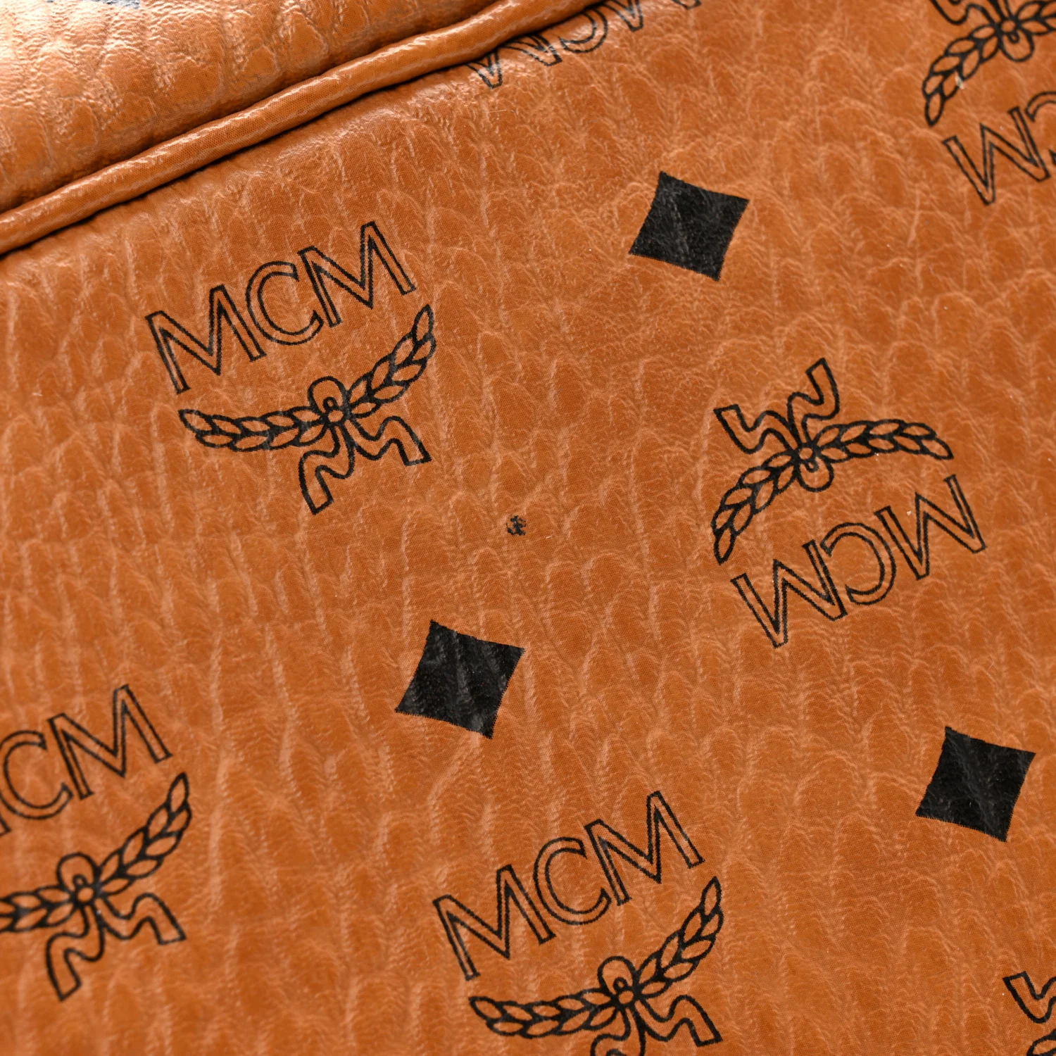Visetos Medium Liz Reversible Shopper Tote Cognac - Image 24