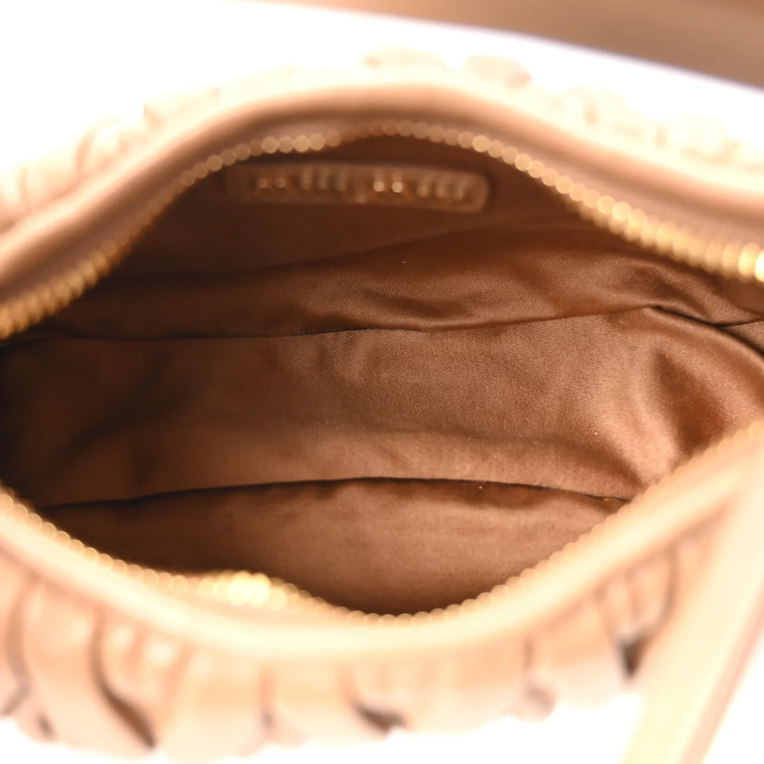 Nappa Matelasse Small Wander Hobo Caramel - Image 5
