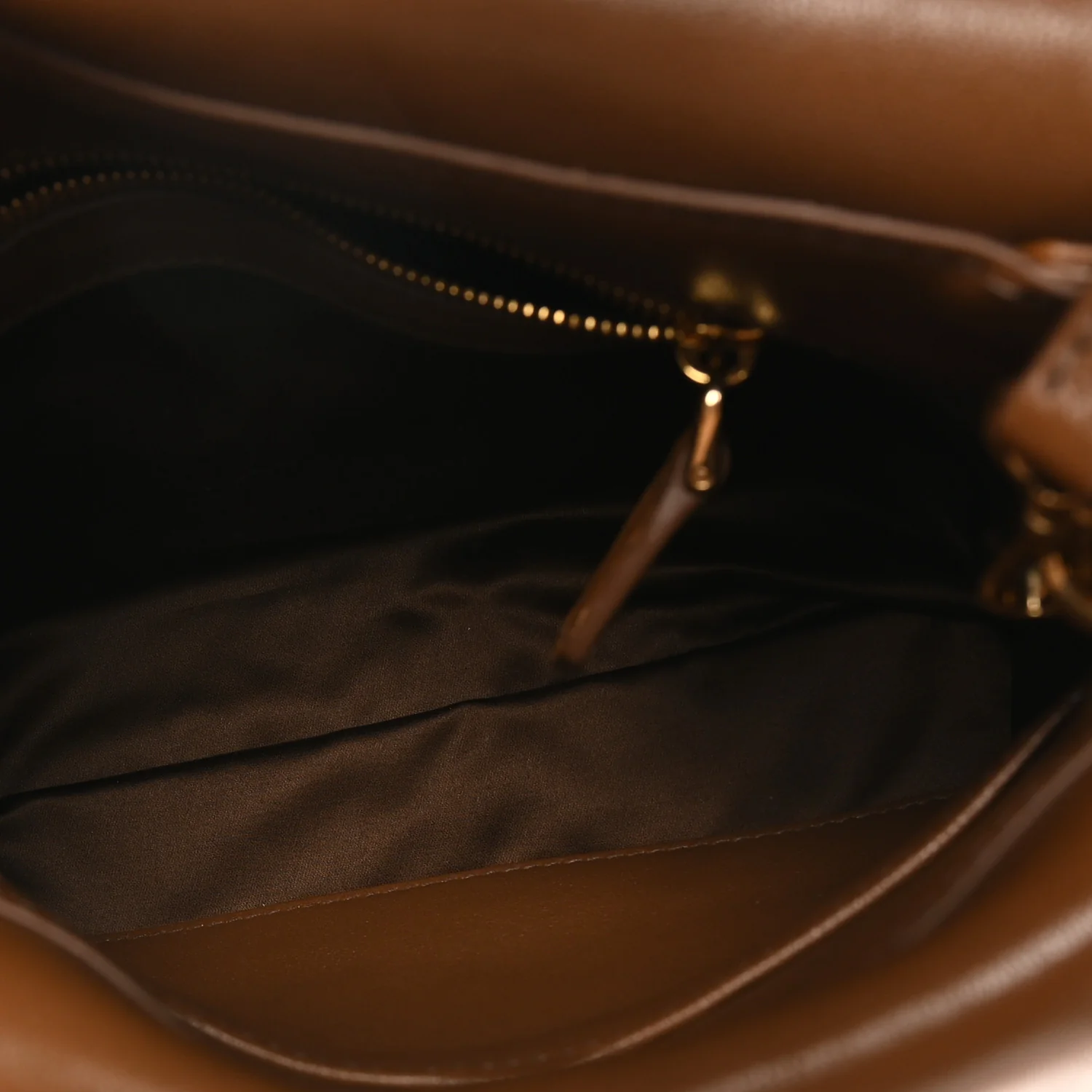 Nappa Solitaire Bag Legno - Image 5