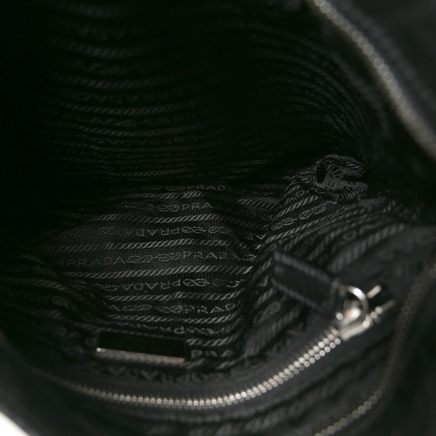 City Calf Messenger Bag Black - Image 5