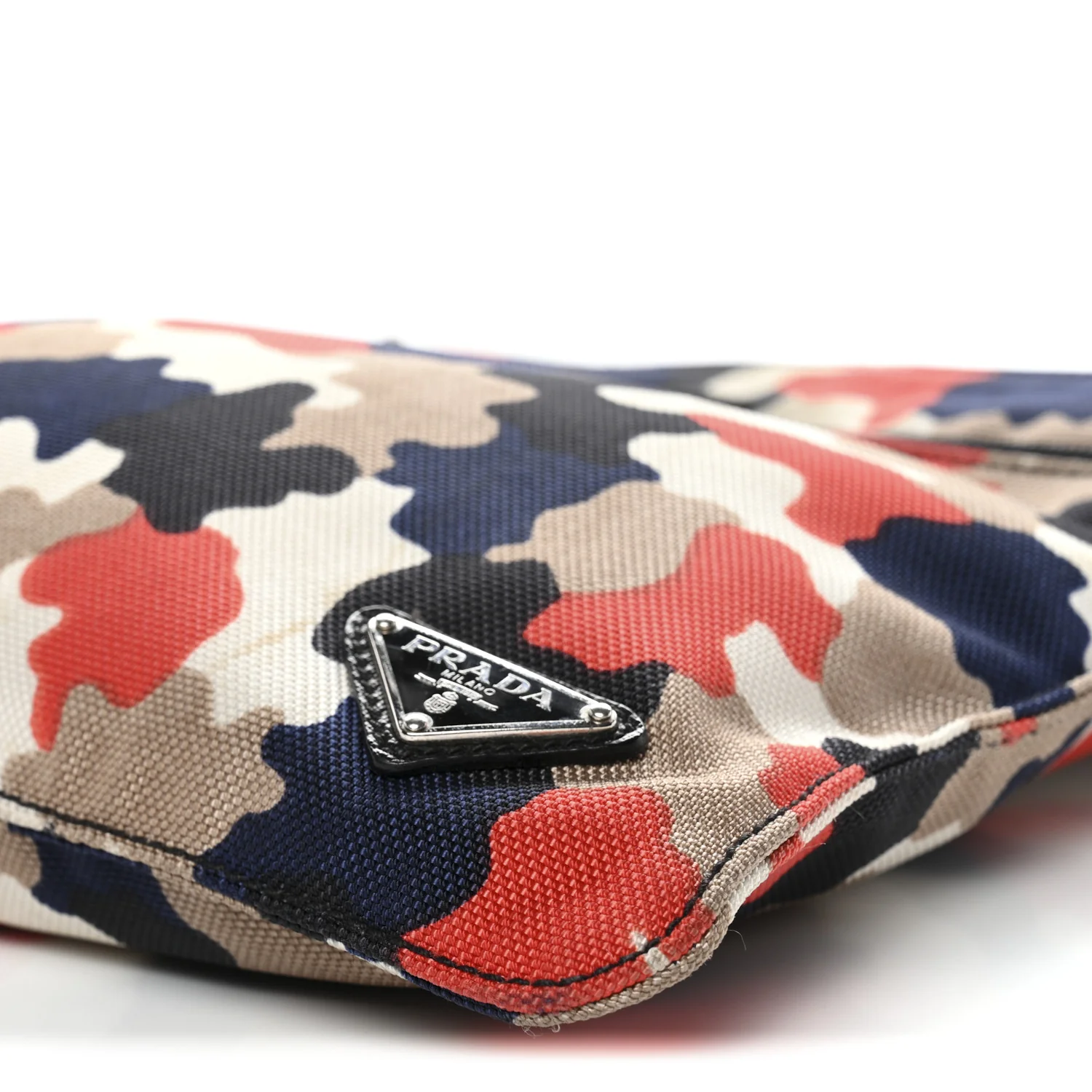 Cordura Saffiano Camouflage Crossbody Rosso - Image 10