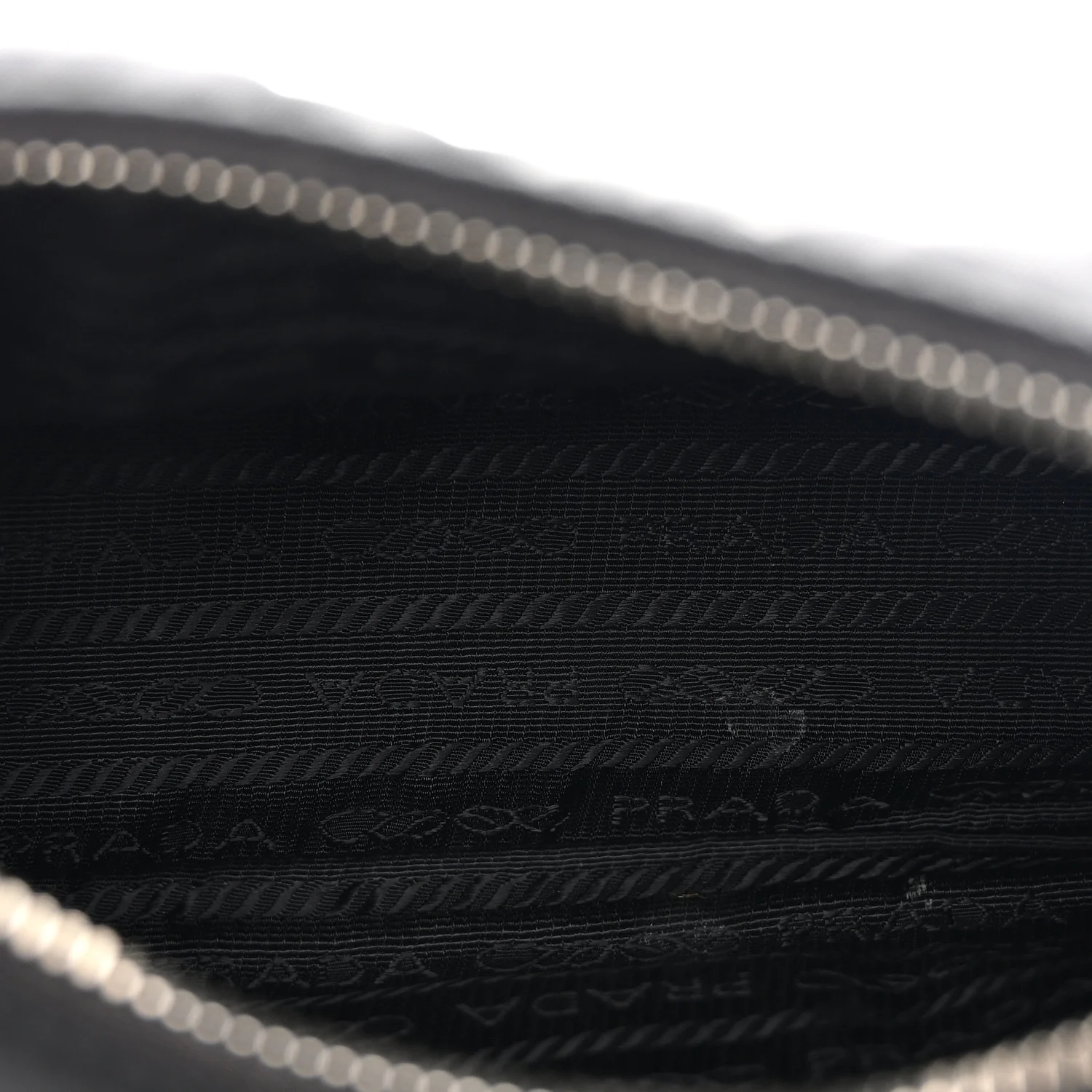Nylon Re-Edition 2005 Shoulder Bag Black - Image 5