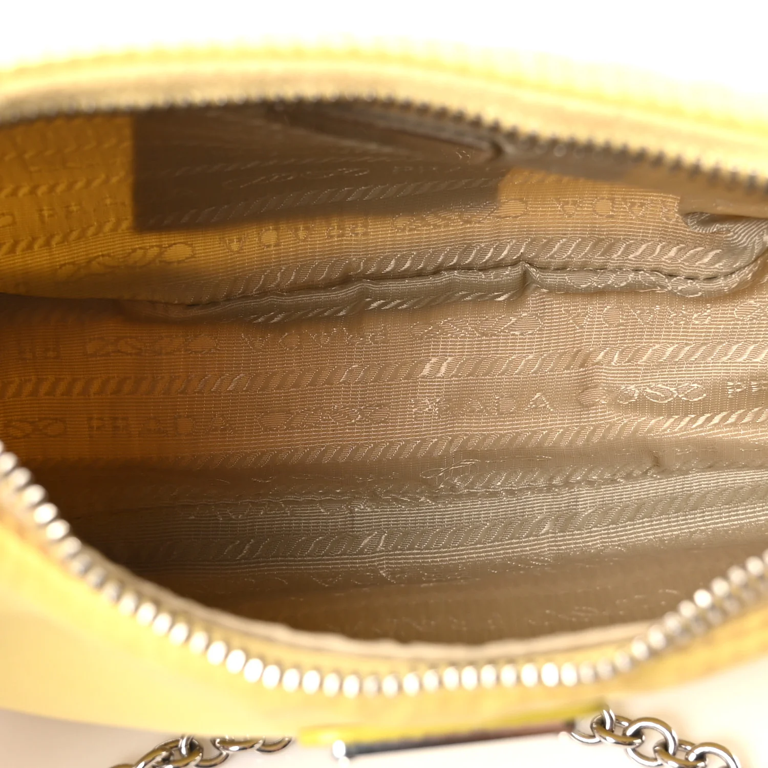 Nylon Saffiano Re-Edition 2005 Shoulder Bag Ananas - Image 5