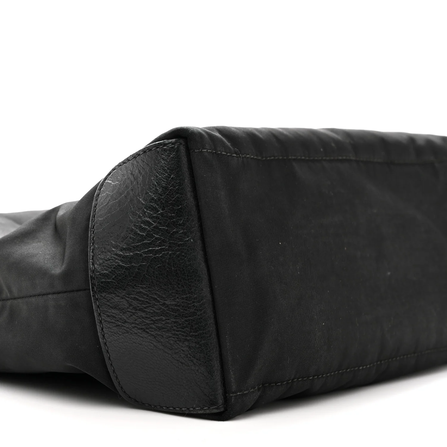 Nylon Shoulder Bag  Black - Image 9
