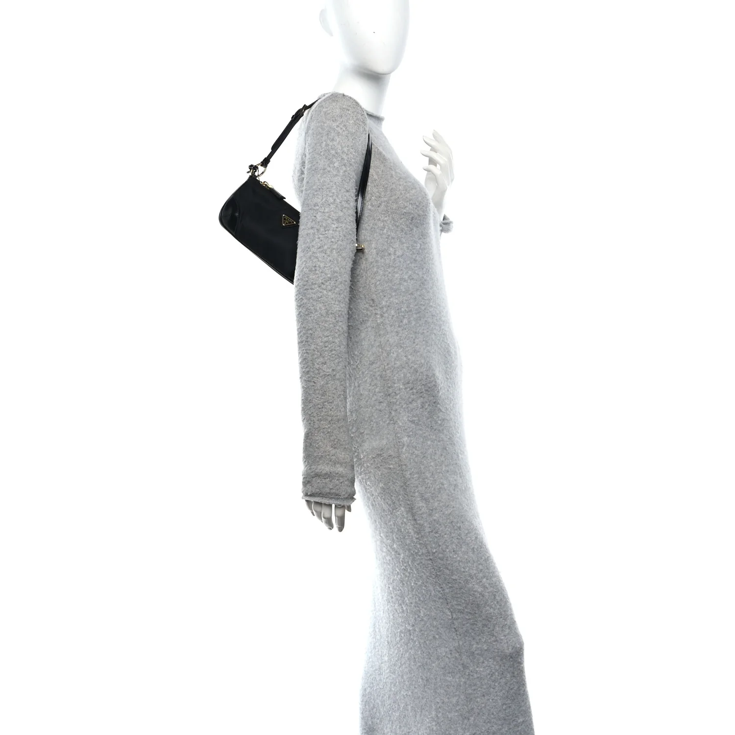 Re-Nylon Spazzolato Re-Edition 2002 Shoulder Bag Black - Image 2