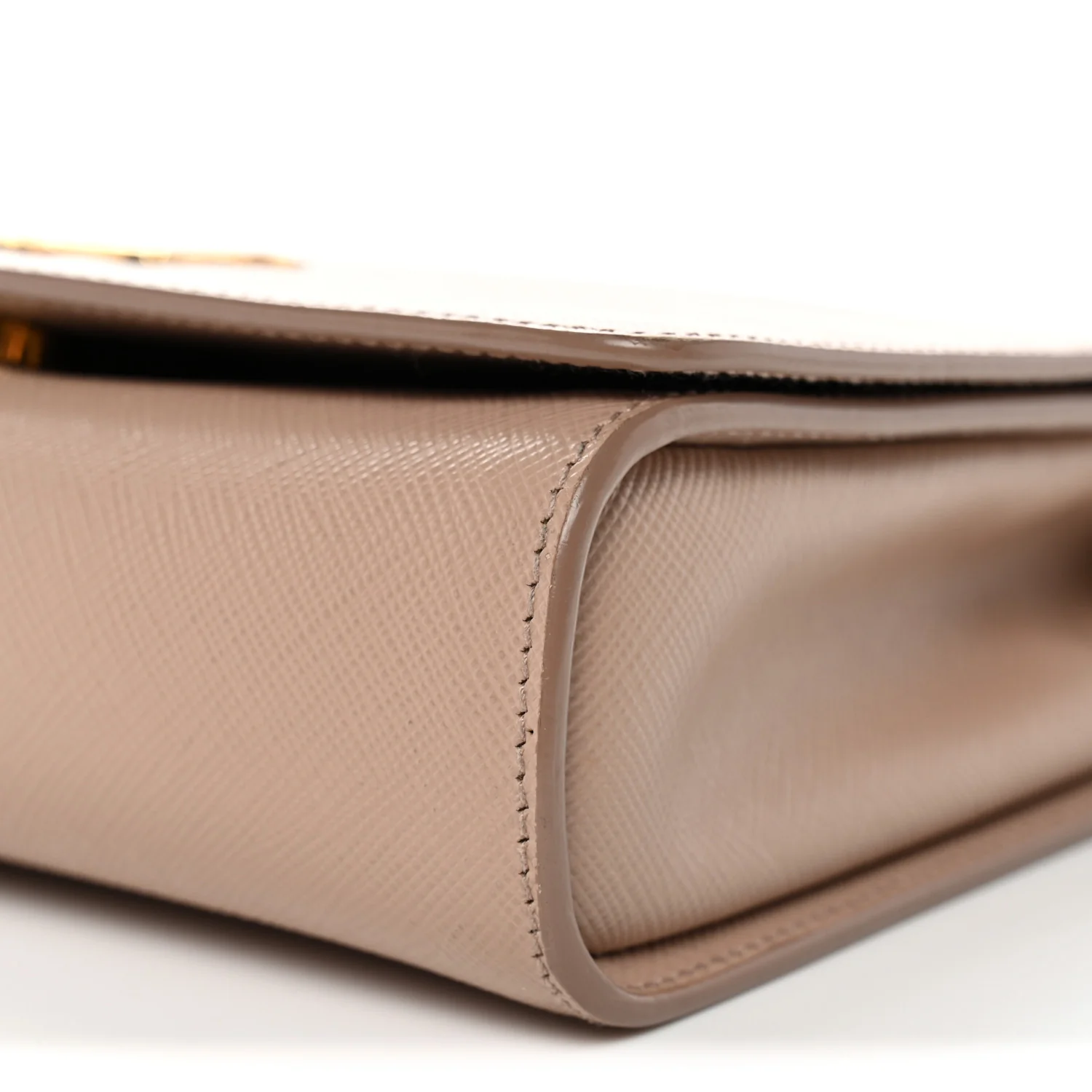 Saffiano Chain Crossbody Bag Cipria - Image 9