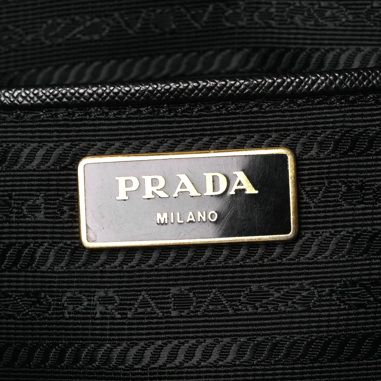 Saffiano Large Galleria Double Zip Tote Black - Image 6