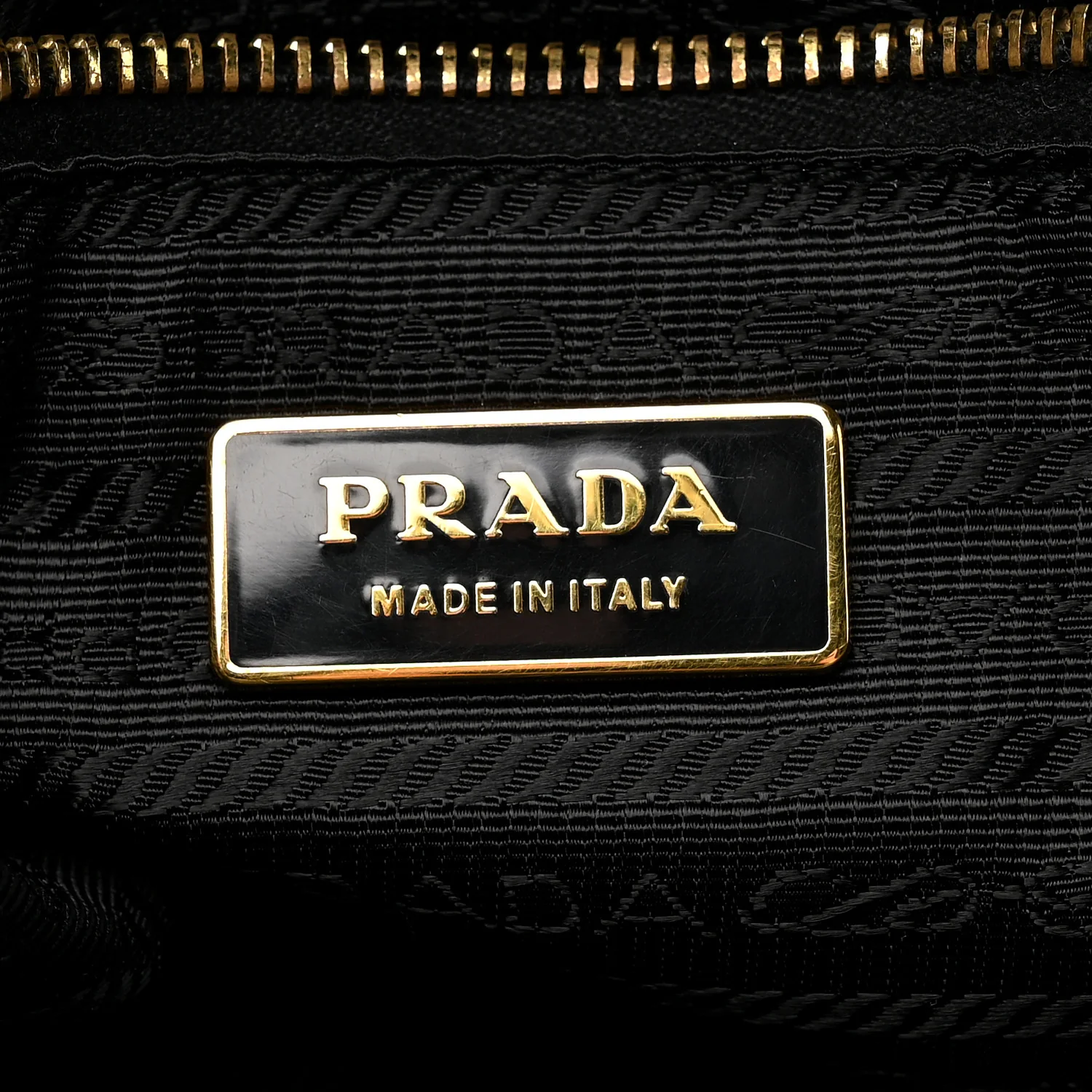 Saffiano Lux Extra Large Galleria Double Zip Tote Black - Image 6