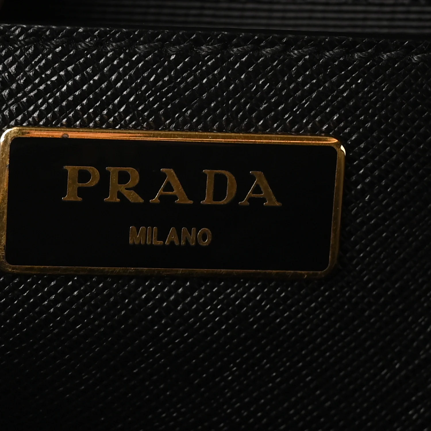 Saffiano Lux Medium Promenade Tote Black - Image 6
