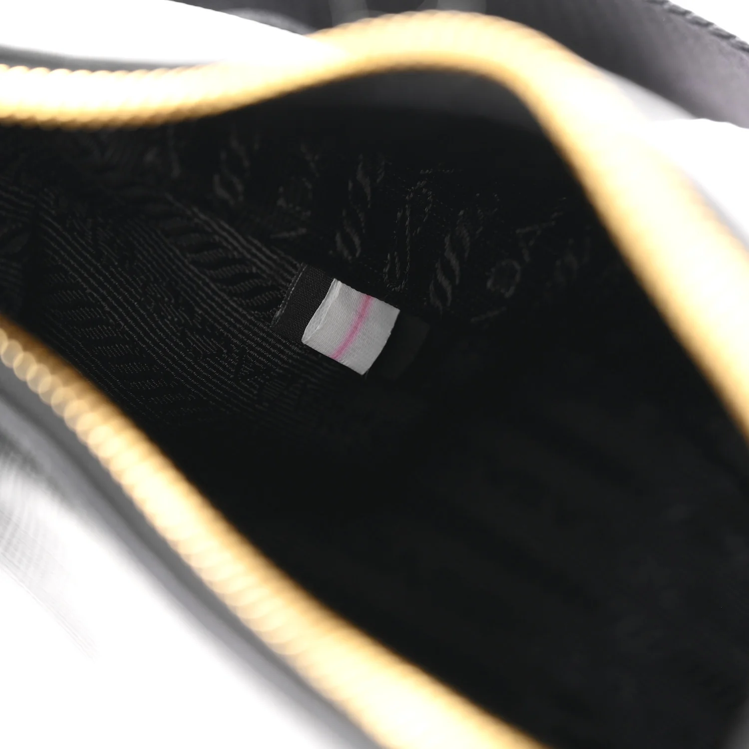 Saffiano Lux Re-Edition 2005 Shoulder Bag Black - Image 7