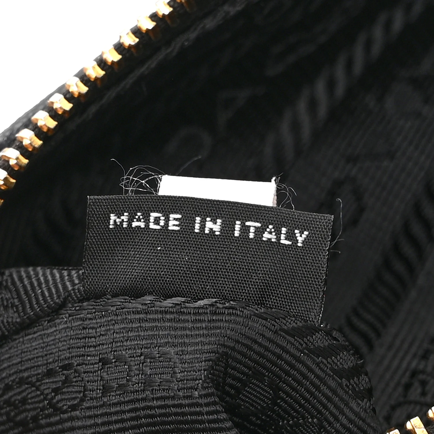 Saffiano Lux Re-Edition 2005 Shoulder Bag Black - Image 7