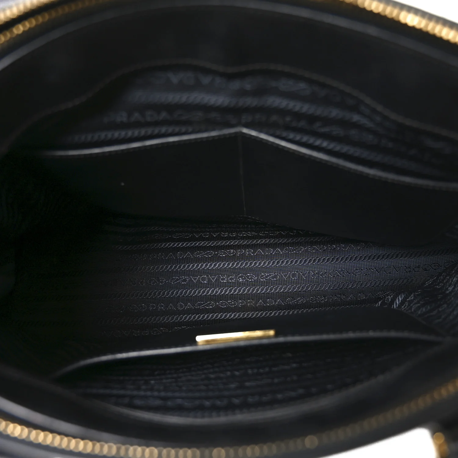 Saffiano Medium Galleria Double Zip Tote Black - Image 5