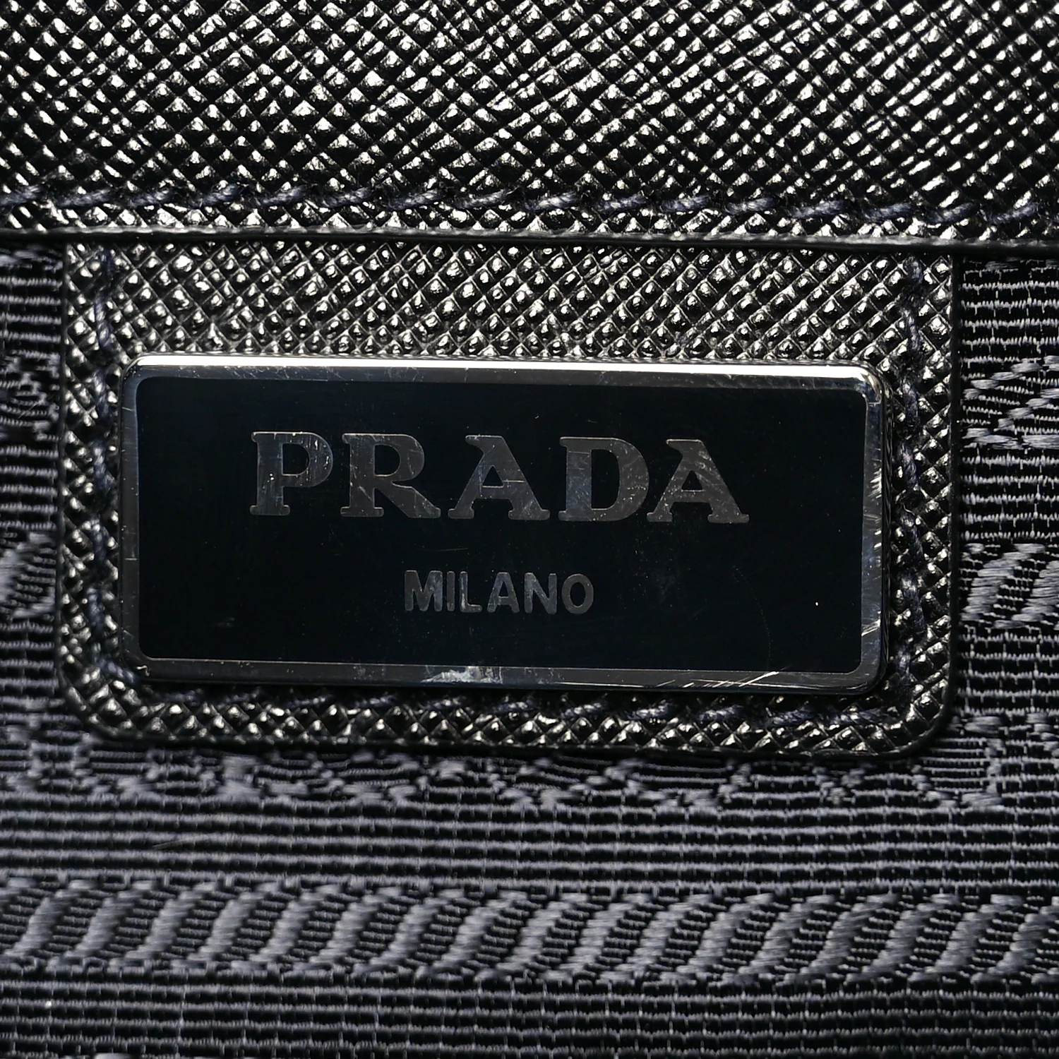 Saffiano Travel Extra Large Galleria Double Zip Tote Black - Image 6